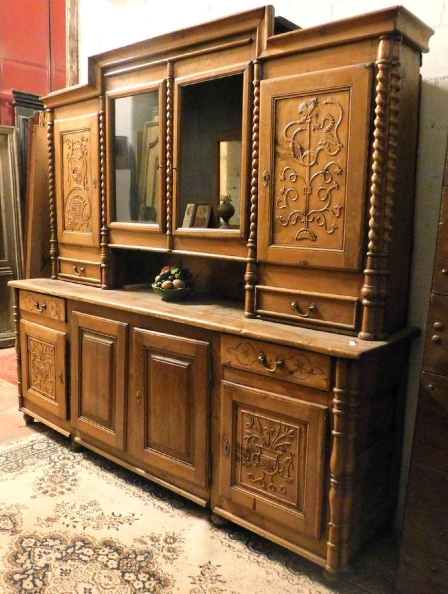 Rustic Sideboard, Double Body, Larch Wood, Carved Mountain Theme, Italy In Good Condition For Sale In Cuneo, Italy (CN)