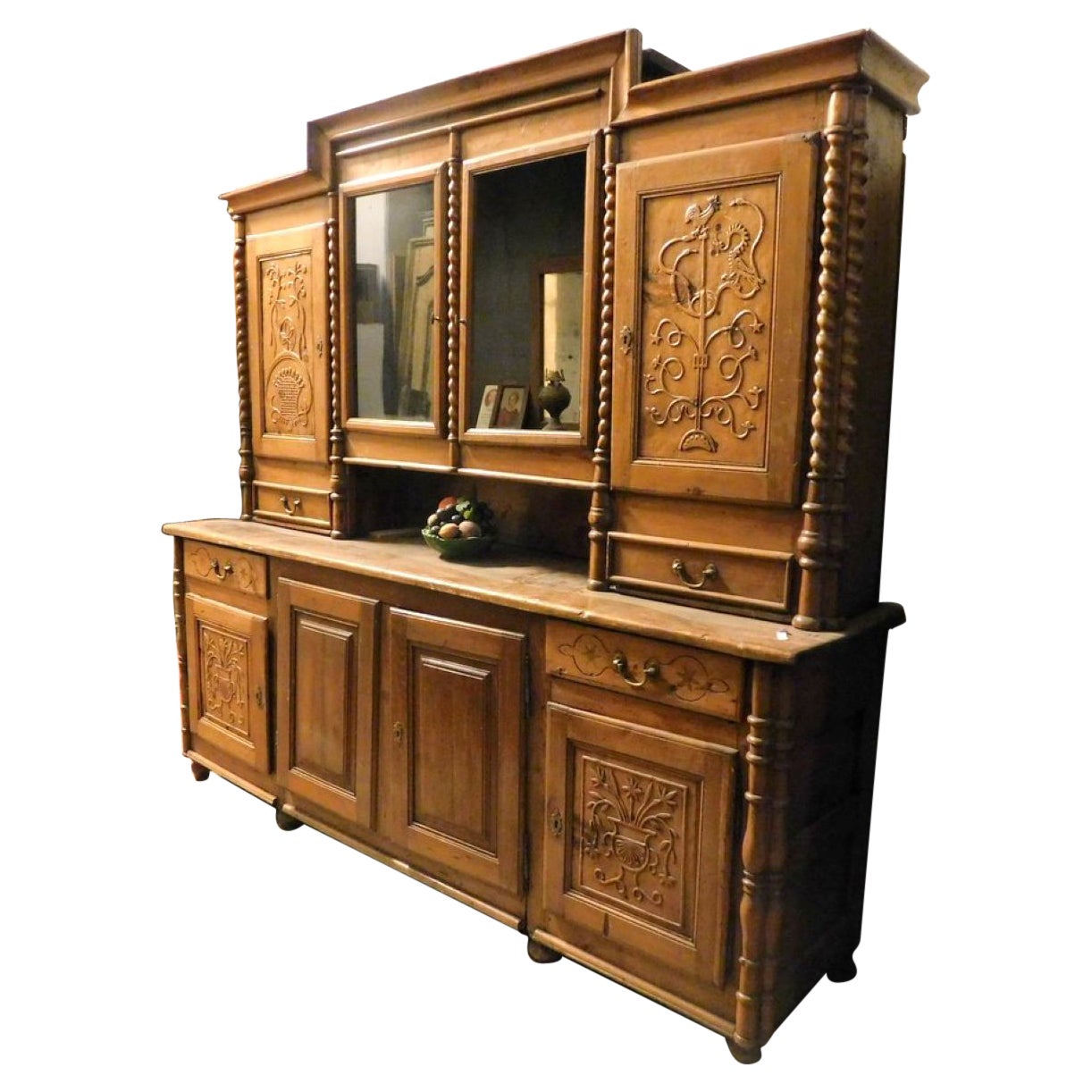 Carved Buffet
