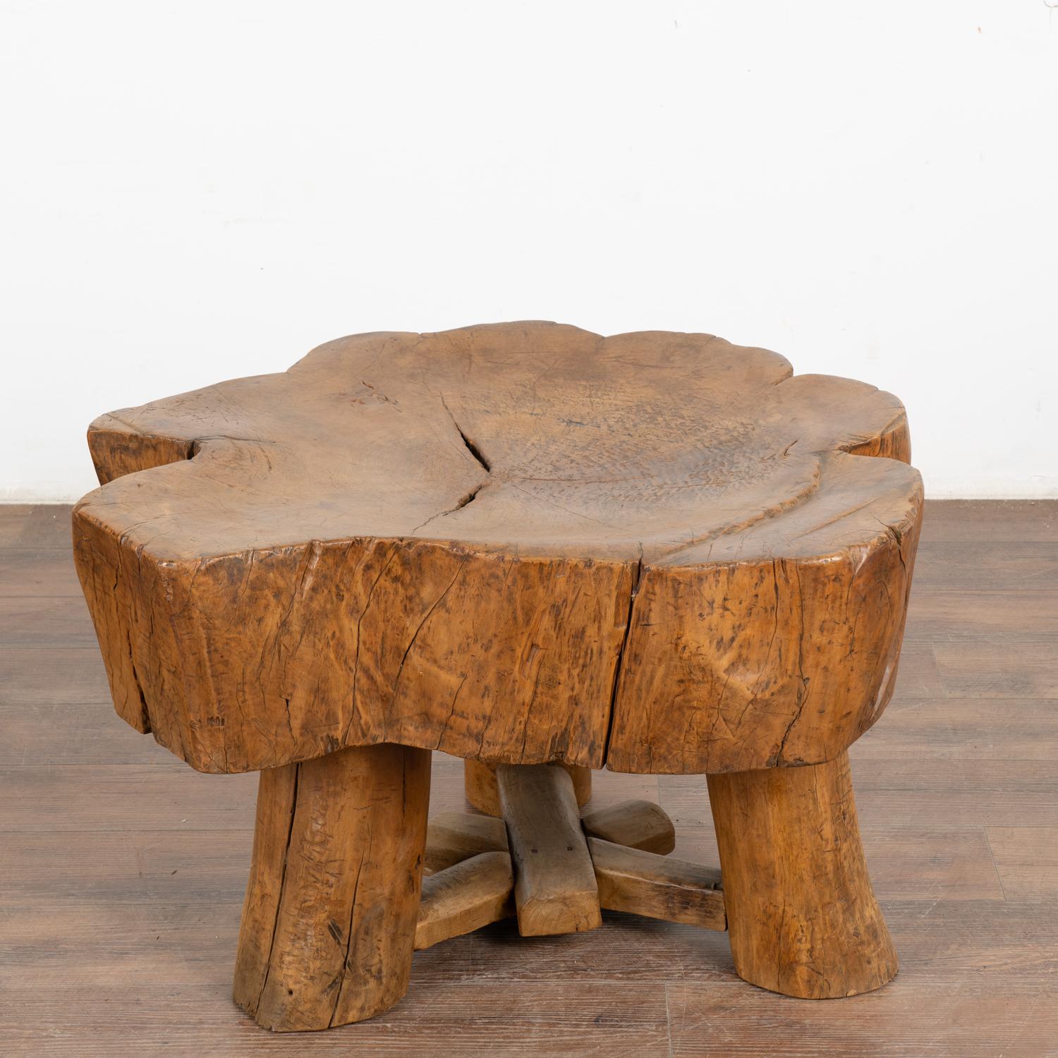 Chinese Rustic Slab Wood Round Coffee Table, China circa 1890 For Sale