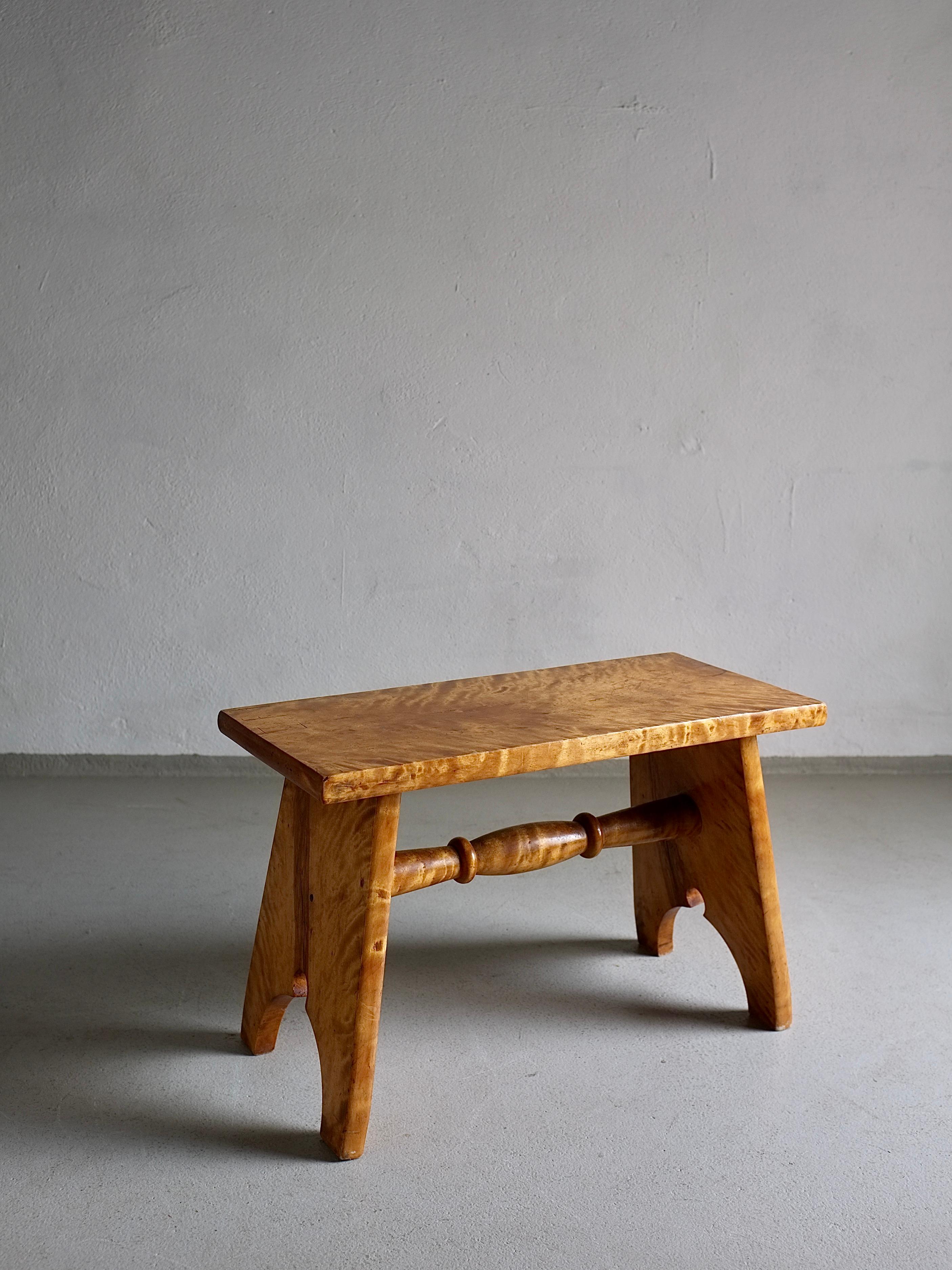 Rustic Solid Karelian Birch Stool, Latvia, 1950s For Sale 1