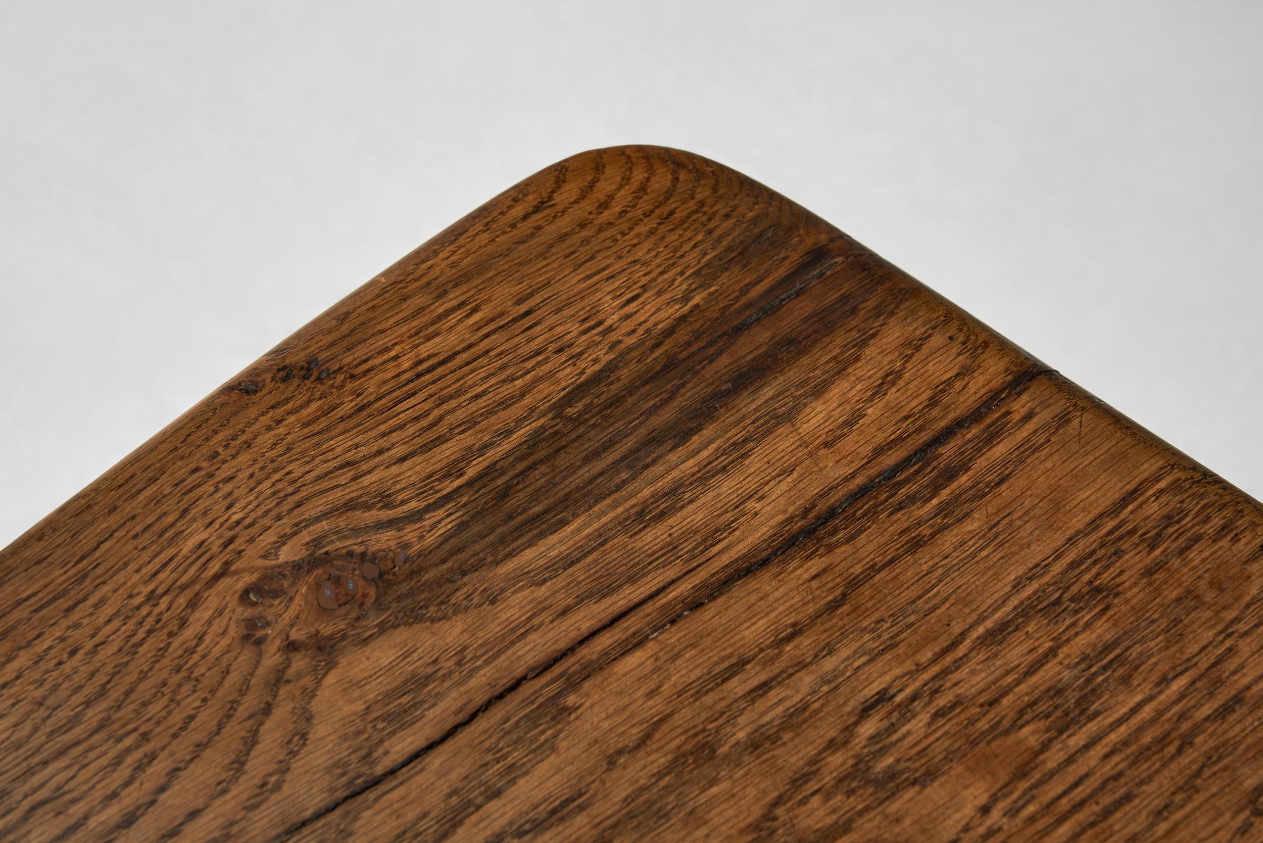 Table basse rustique avec pieds croisés, France 19ème siècle en vente 3