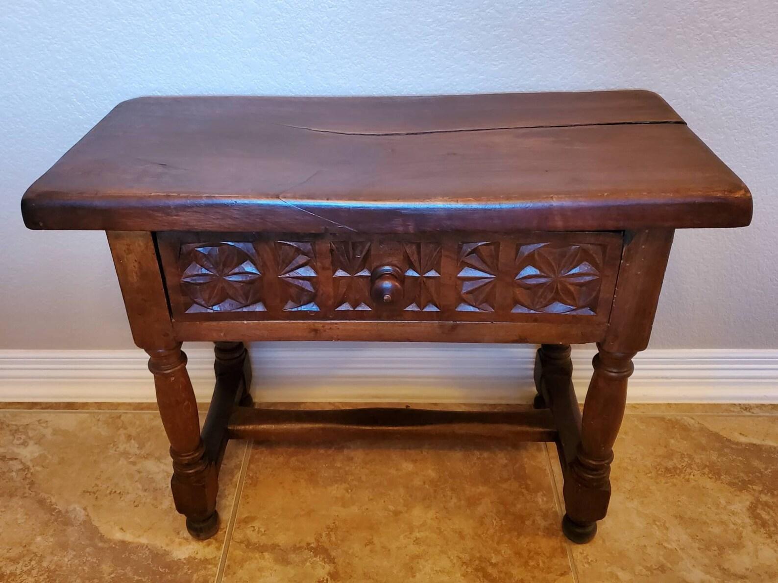 Antique Spanish Baroque Carved Walnut End Table or Stool For Sale 7