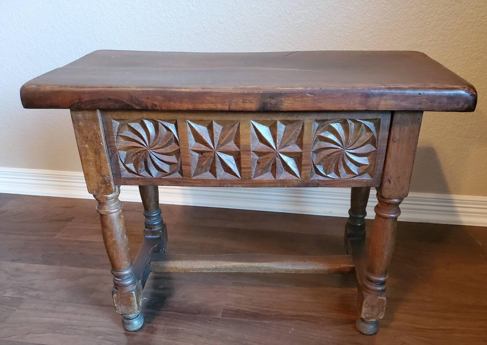 Antique Spanish Baroque Carved Walnut End Table or Stool For Sale 3