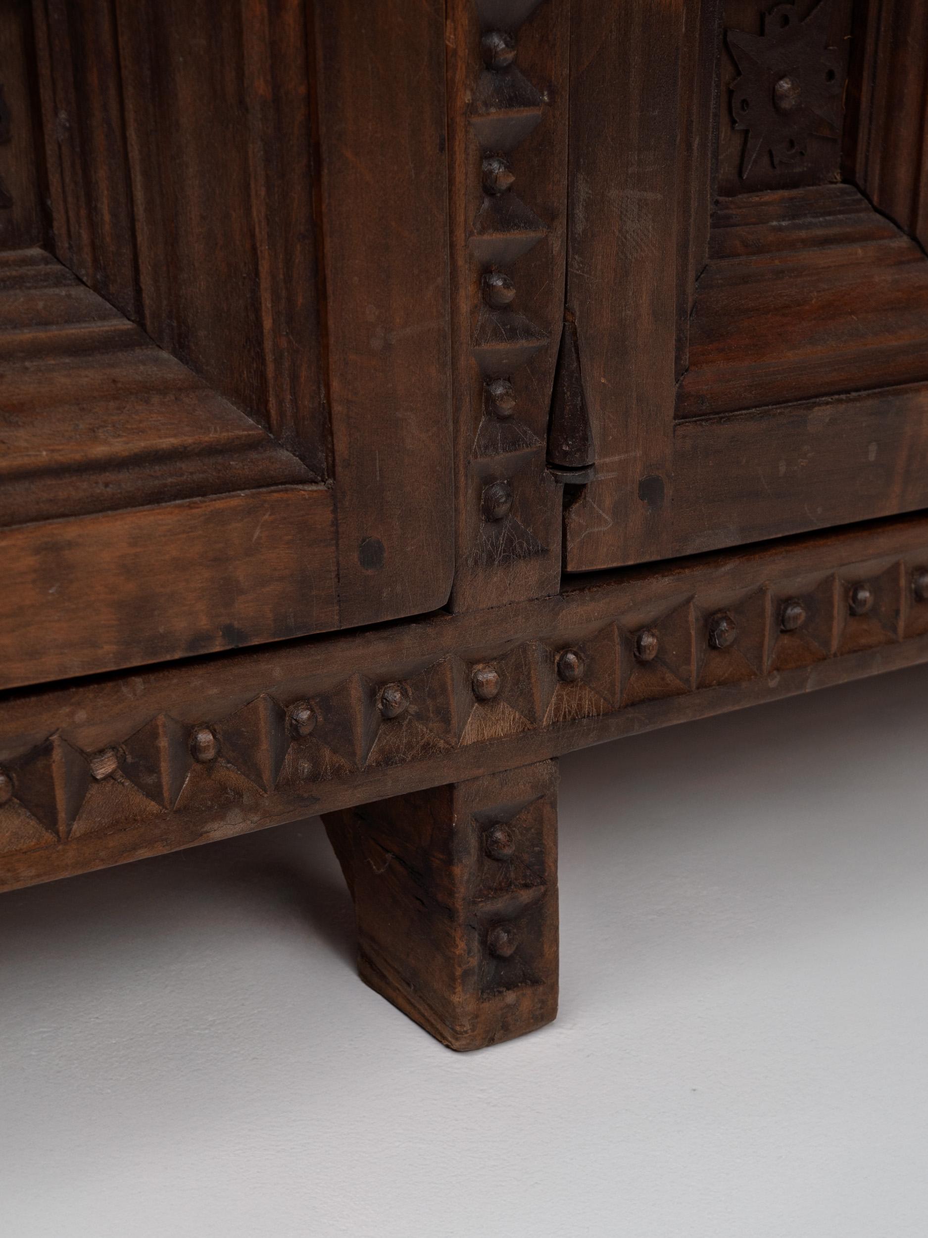Rustic Spanish Brutalist Sideboard, 1960s For Sale 1