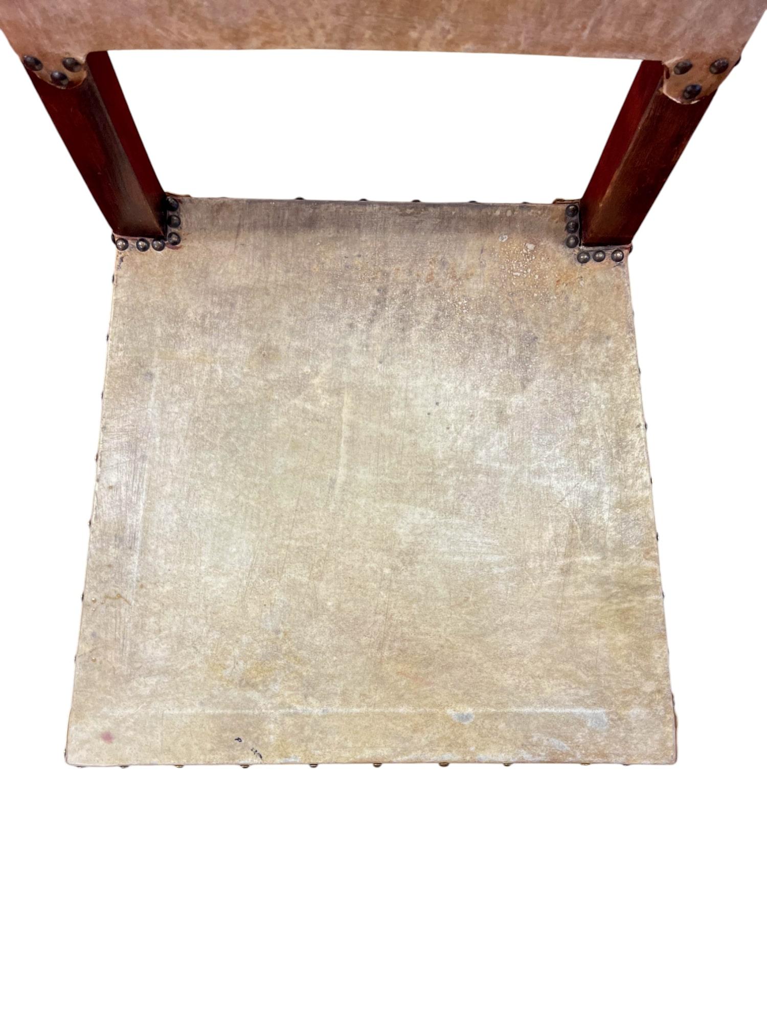 Cuir de vache Chaise rustique en peau de vache de style Coloni espagnol en vente