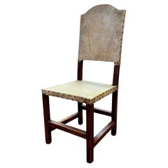 Chaise rustique en peau de vache de style Coloni espagnol