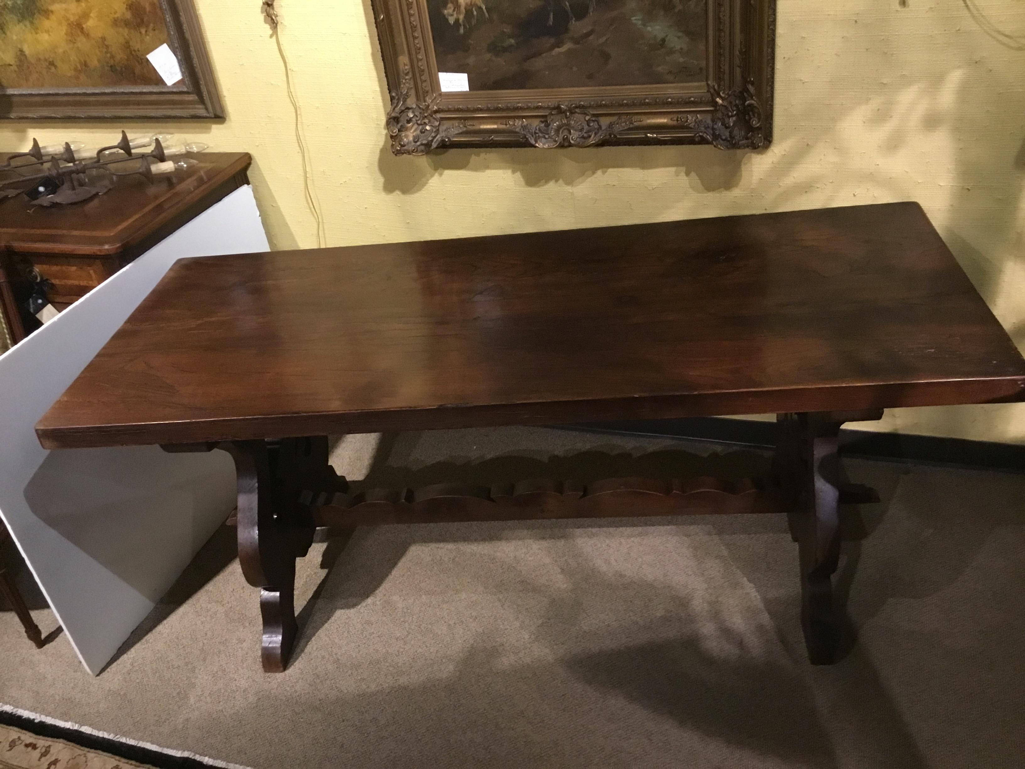 Rustic Spanish Refectory Table Early 19th Century with Ox Bow Carved Ends Walnut For Sale 4
