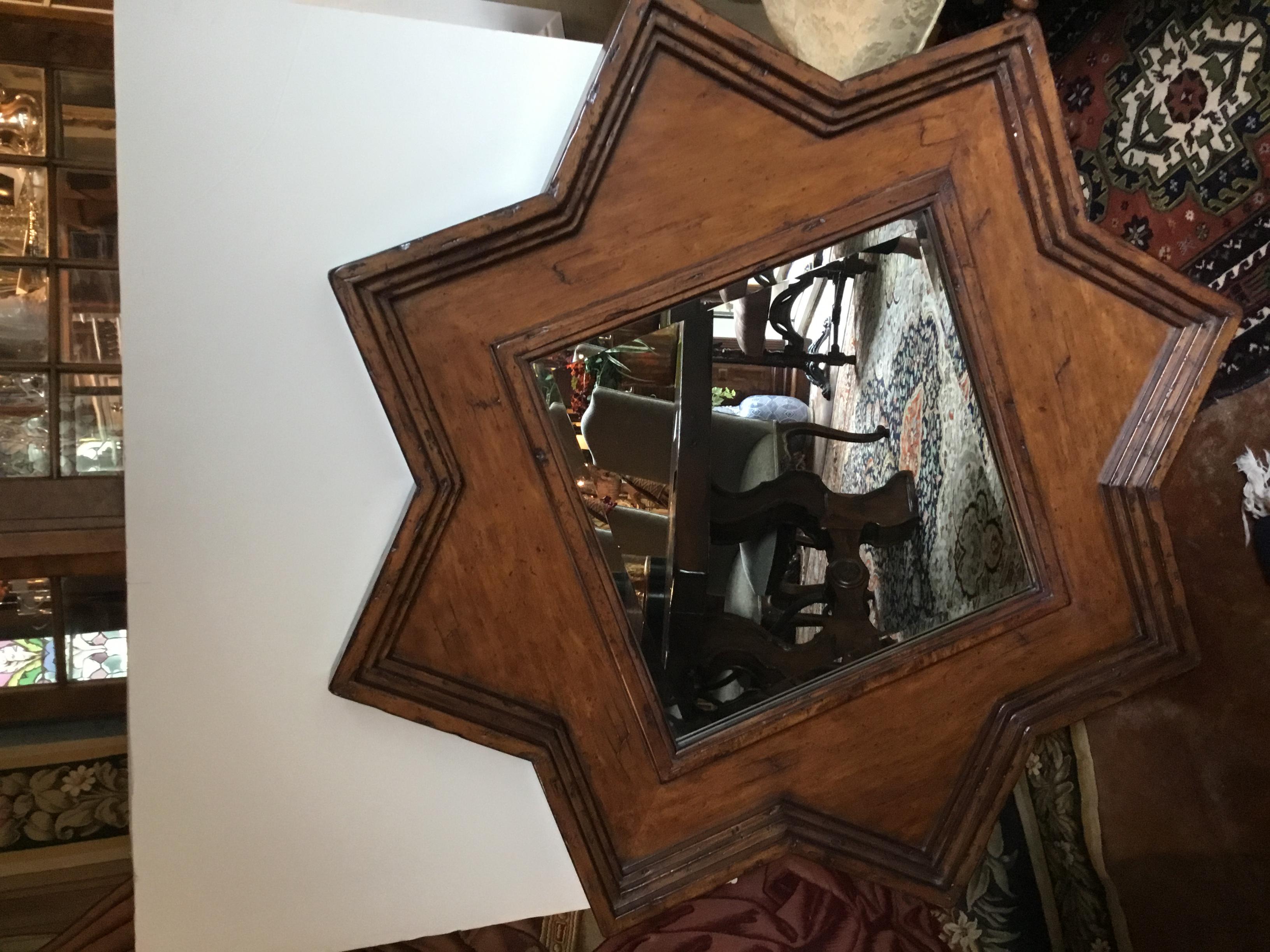 20ième siècle Cadre rustique en forme d'étoile avec miroir biseauté de forme carrée en vente