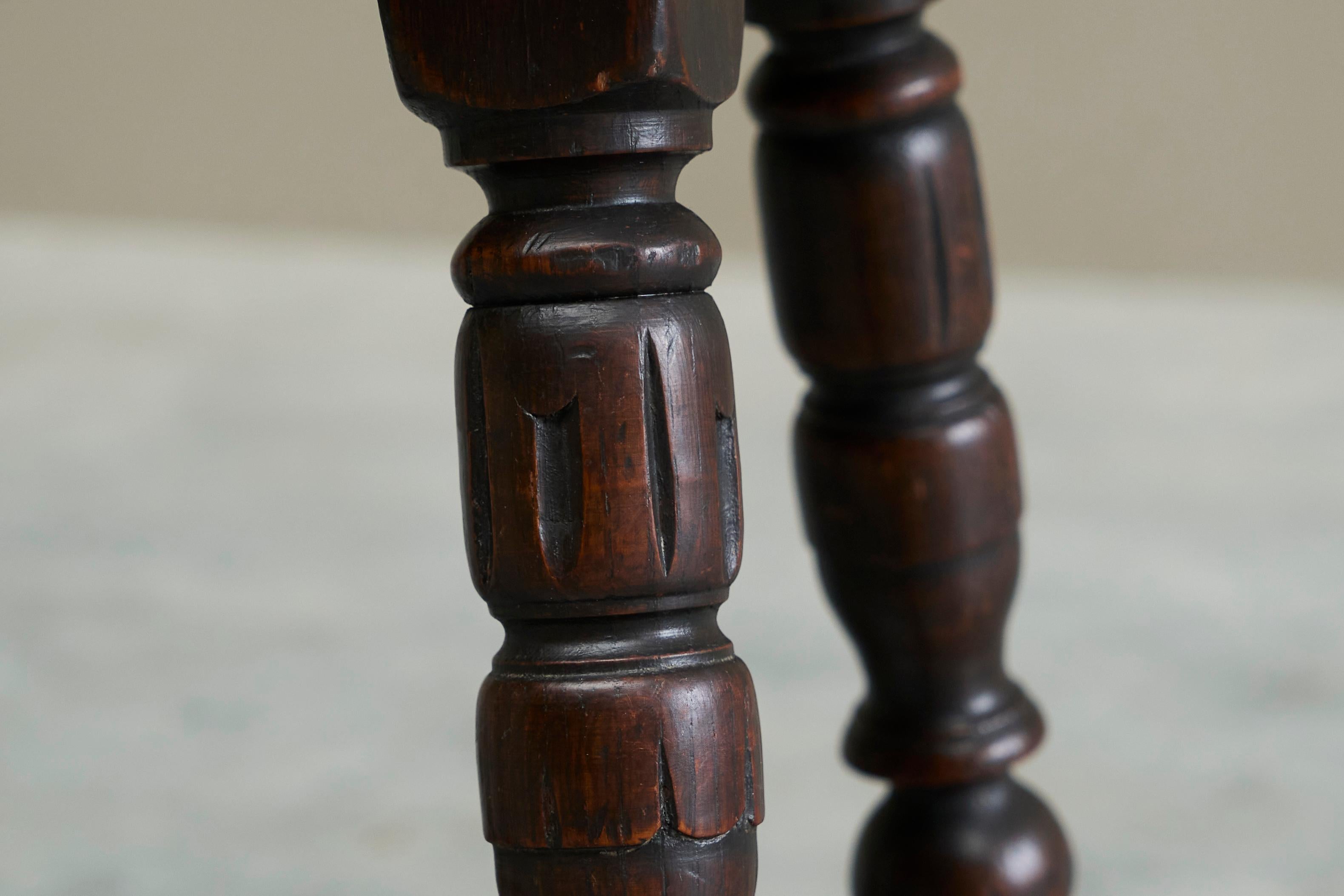 Rustic Stool or Side Table in Solid Turned and Carved Oak 19th Century For Sale 2