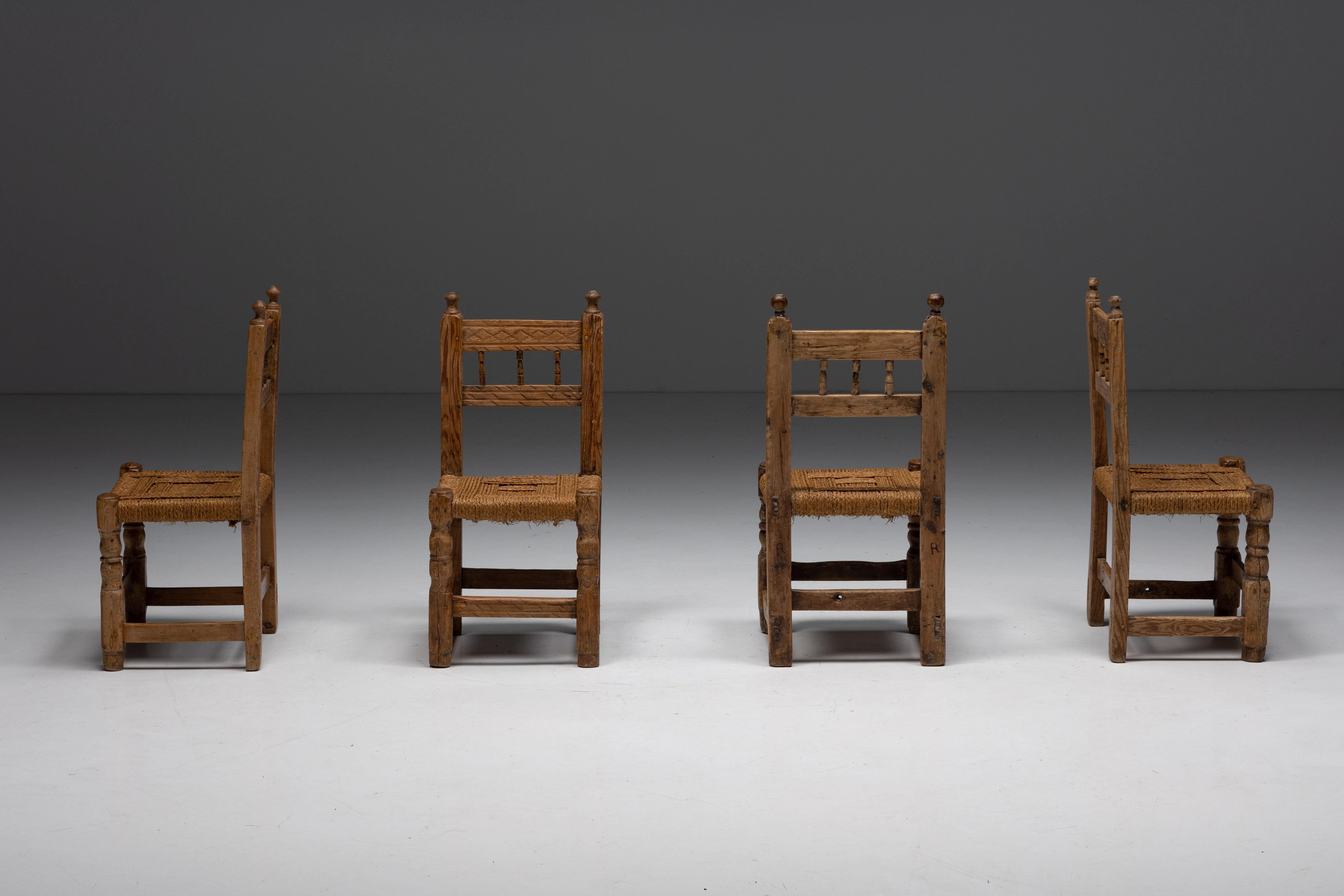 Monoxylite; Spanish Pyrenees; 19th Century; Spain; Straw Seating; Wooden Chairs; Wabi Sabi; Naive; Folk Art; Travail Populaire;

Dining chairs showcasing the raw beauty of Spanish craftsmanship from the 19th century. These remarkable chairs embody