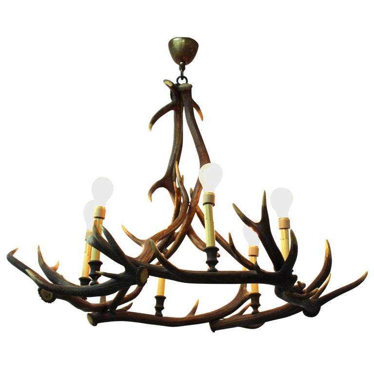 Rustic Style Antler Chandelier For Sale at 1stdibs