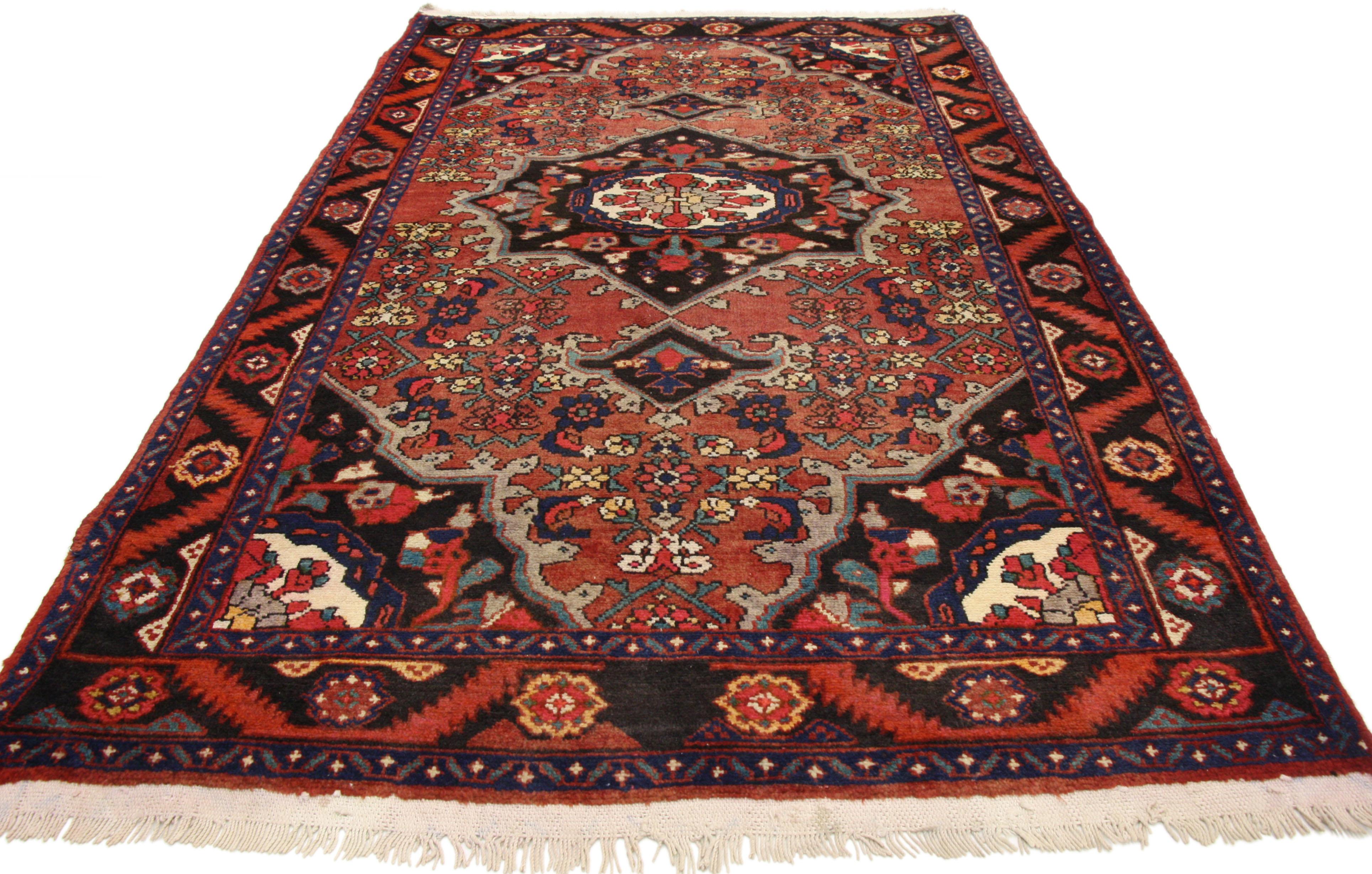 Rustikaler persischer Hamadan-Akzent-Teppich im Vintage-Stil, Küche, Foyer oder Eingangsbereich (Persisch) im Angebot