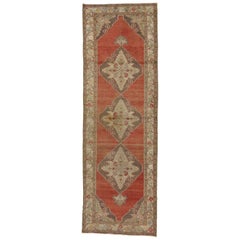 Tapis de couloir vintage turc Oushak de style rustique, couloir de couloir