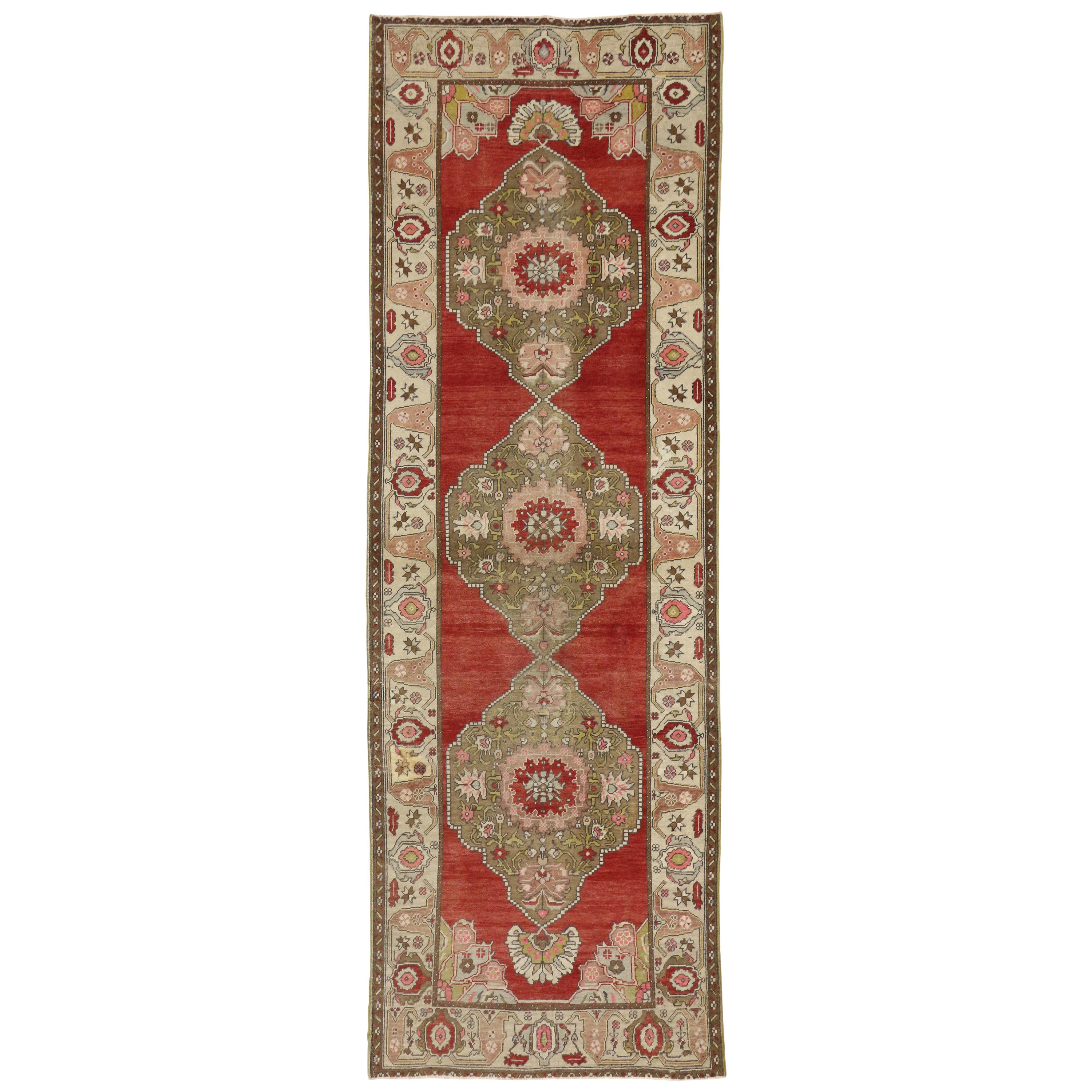 Tapis de couloir vintage turc Oushak de style rustique, couloir de couloir