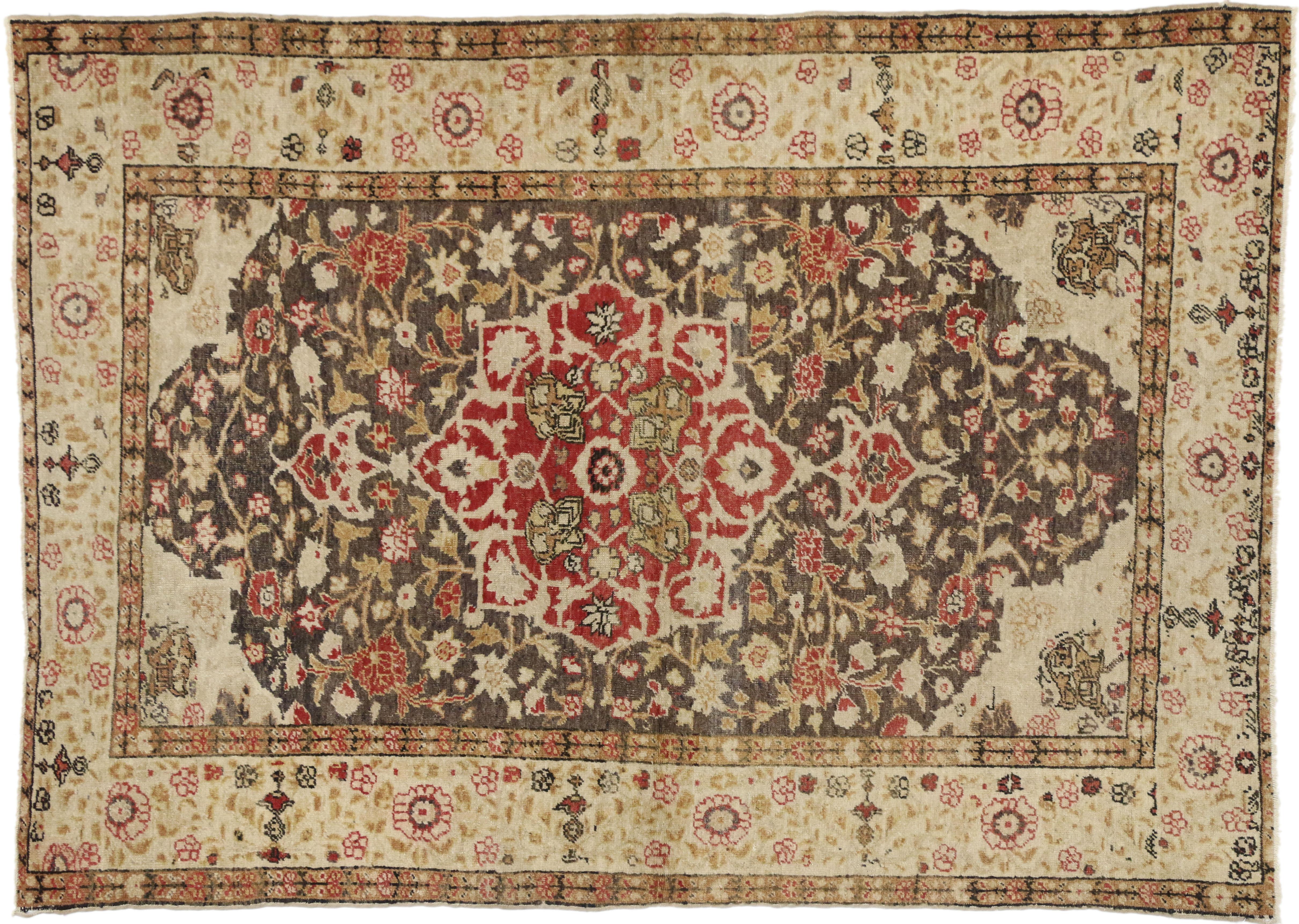 Wool Rustic Style Vintage Turkish Sivas Accent Rug for Kitchen, Foyer or Entry Rug For Sale