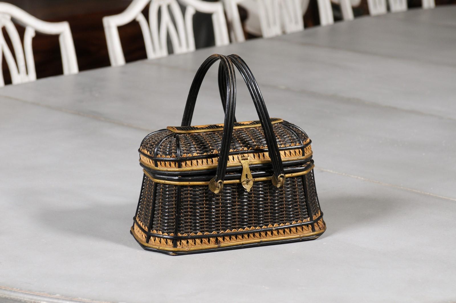 Rustic Swedish 1890s Two-Toned Wicker Tapering Basket with Large Handles For Sale 6