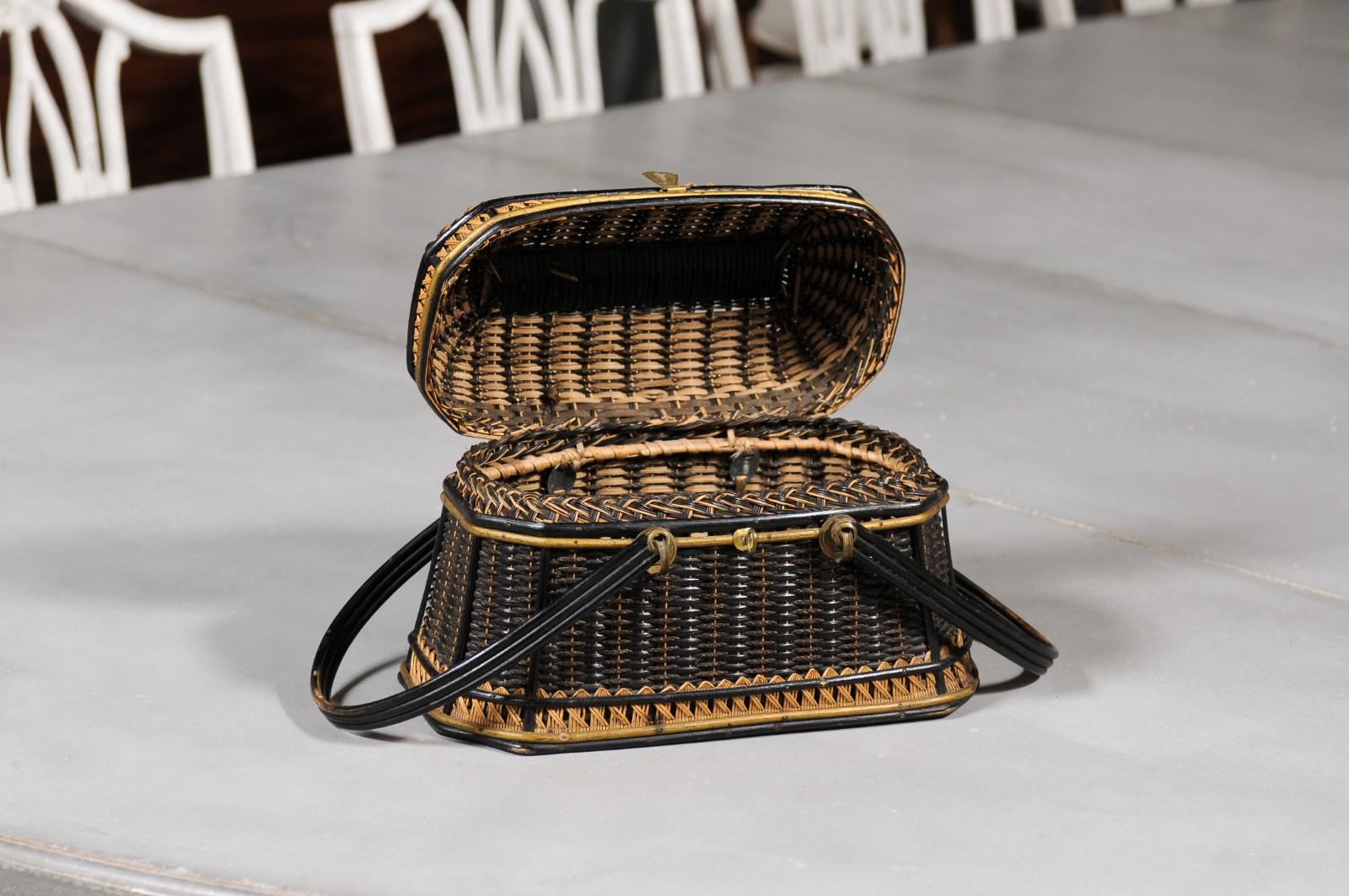 Rustic Swedish 1890s Two-Toned Wicker Tapering Basket with Large Handles For Sale 7