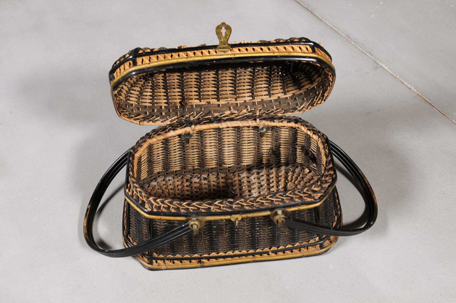 Rustic Swedish 1890s Two-Toned Wicker Tapering Basket with Large Handles For Sale 8