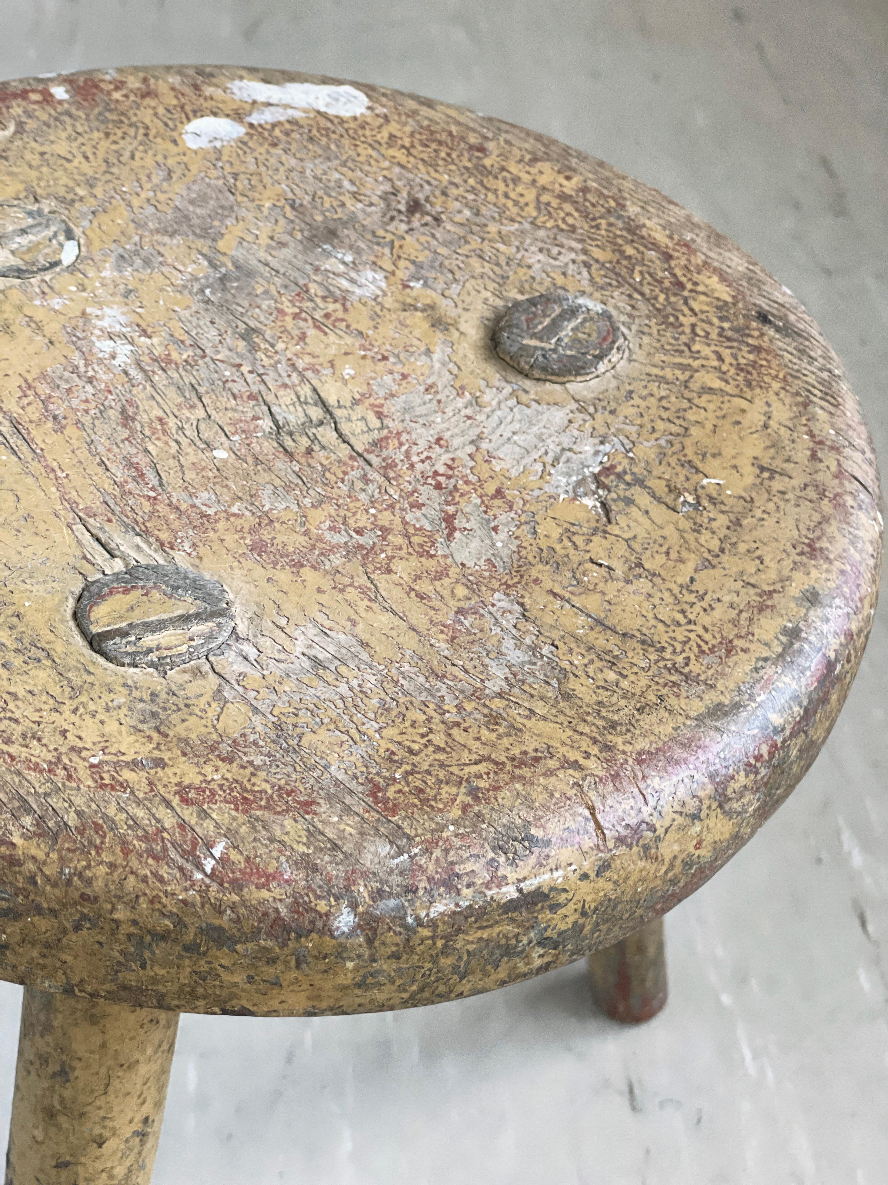 Rustic Swiss farmhouse milking stool 5