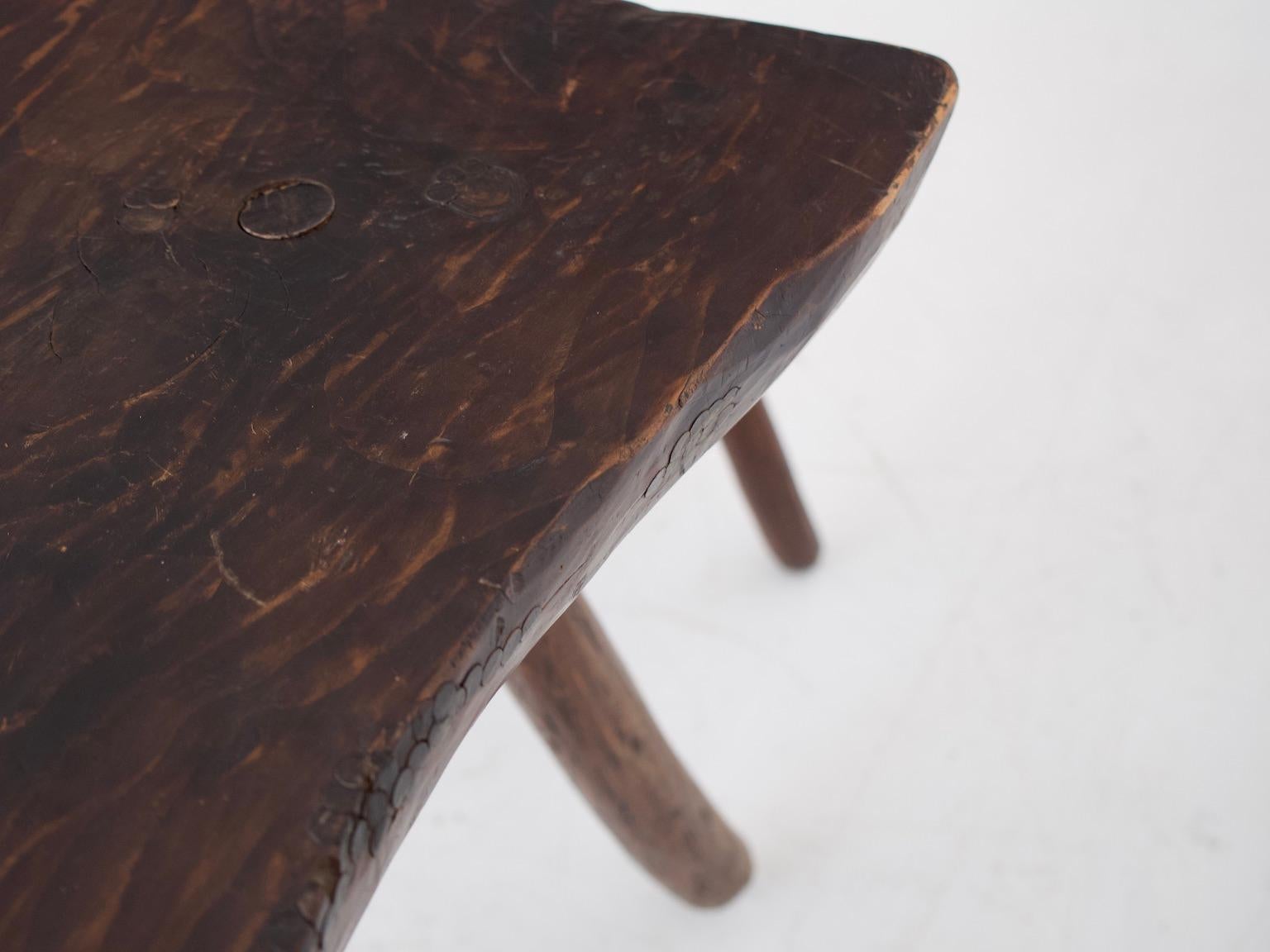 Rustic Table and Two Tripod Stools of Profiled Wood Logs 7