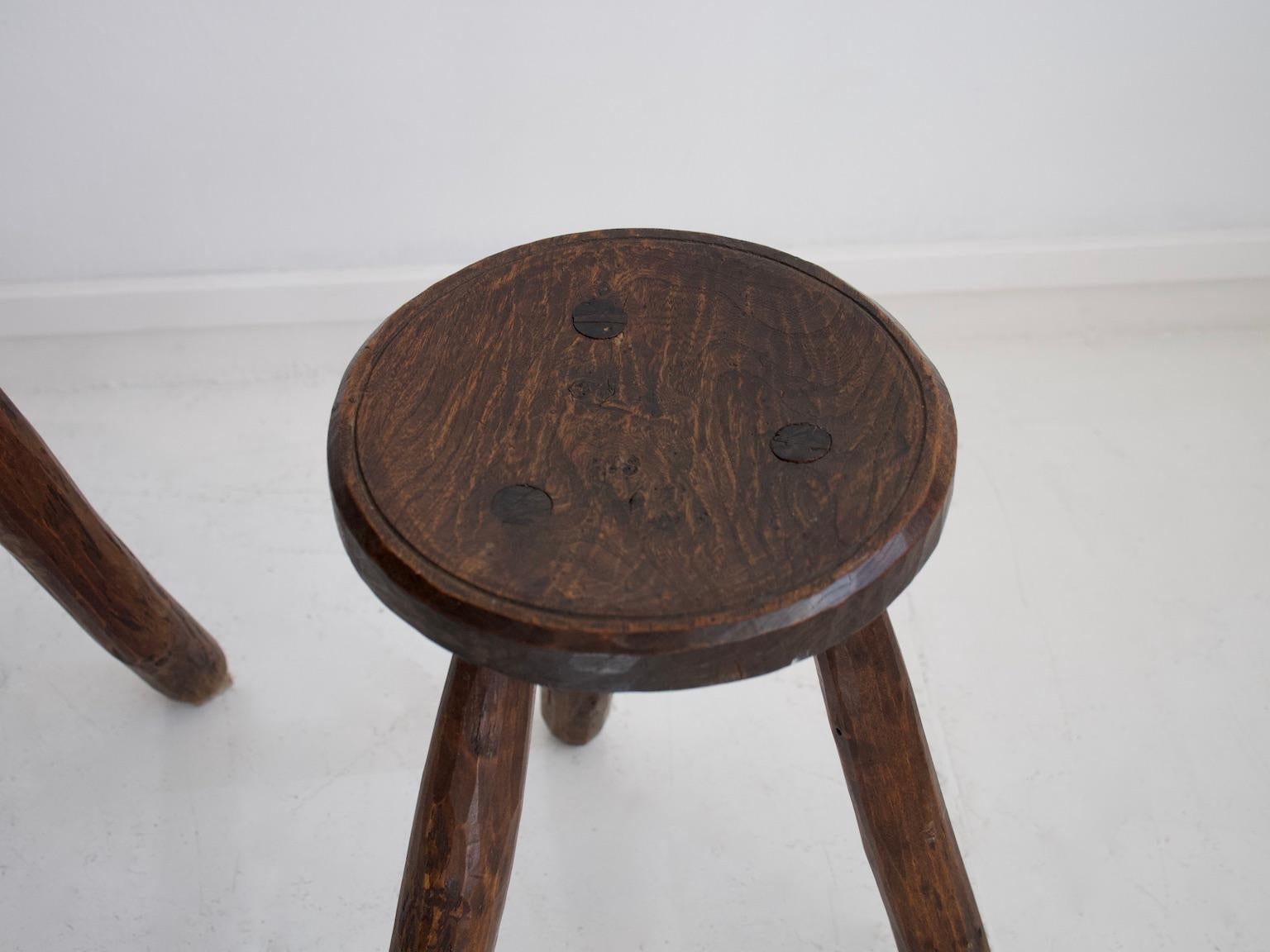 Rustic Table and Two Tripod Stools of Profiled Wood Logs 4