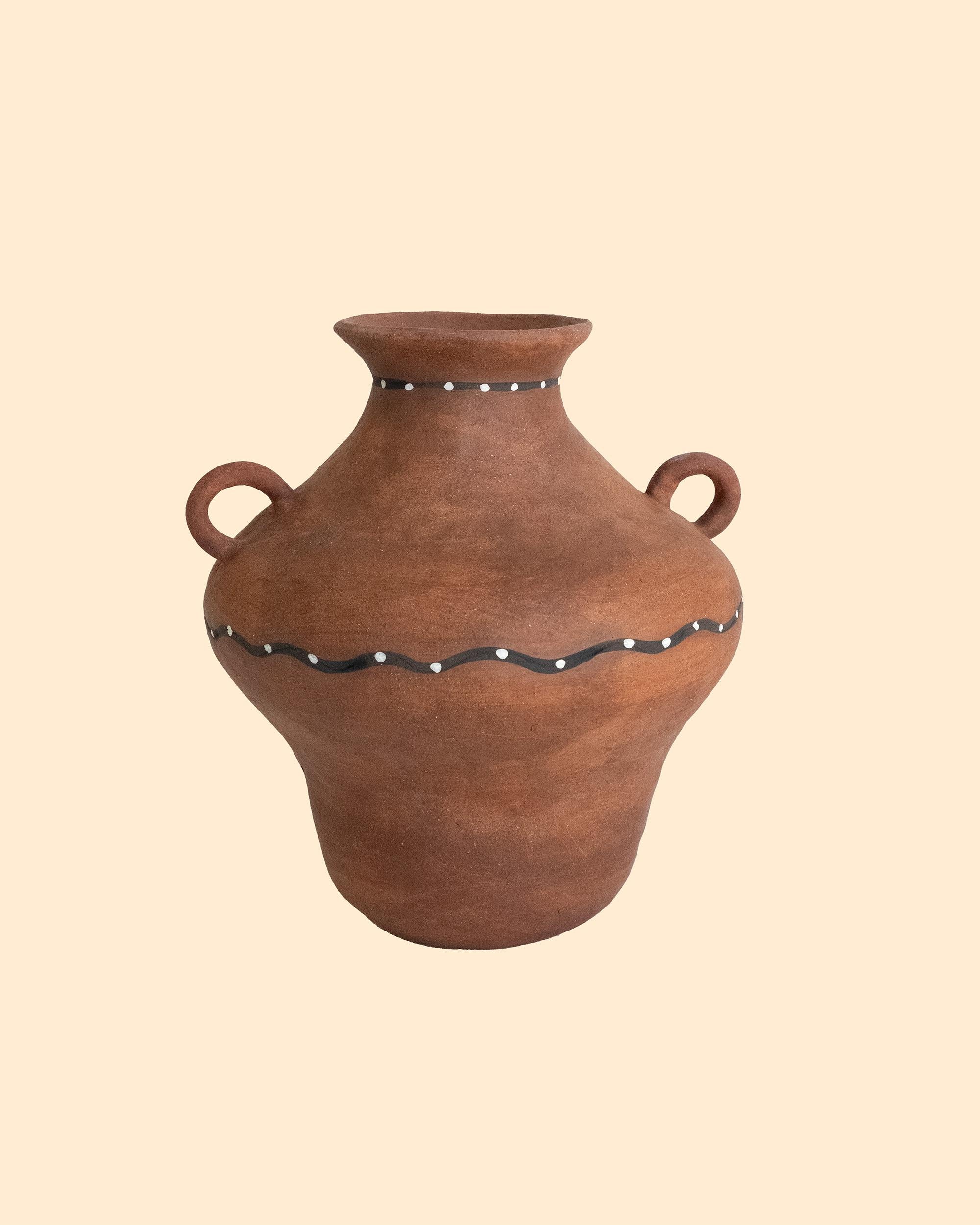 The Museum Series draws inspiration from ancient red earthenware, evoking timeless beauty and simplicity. Each piece embodies the spirit of these historic vessels, capturing their raw charm. Crafted with appreciation for early pottery's primal