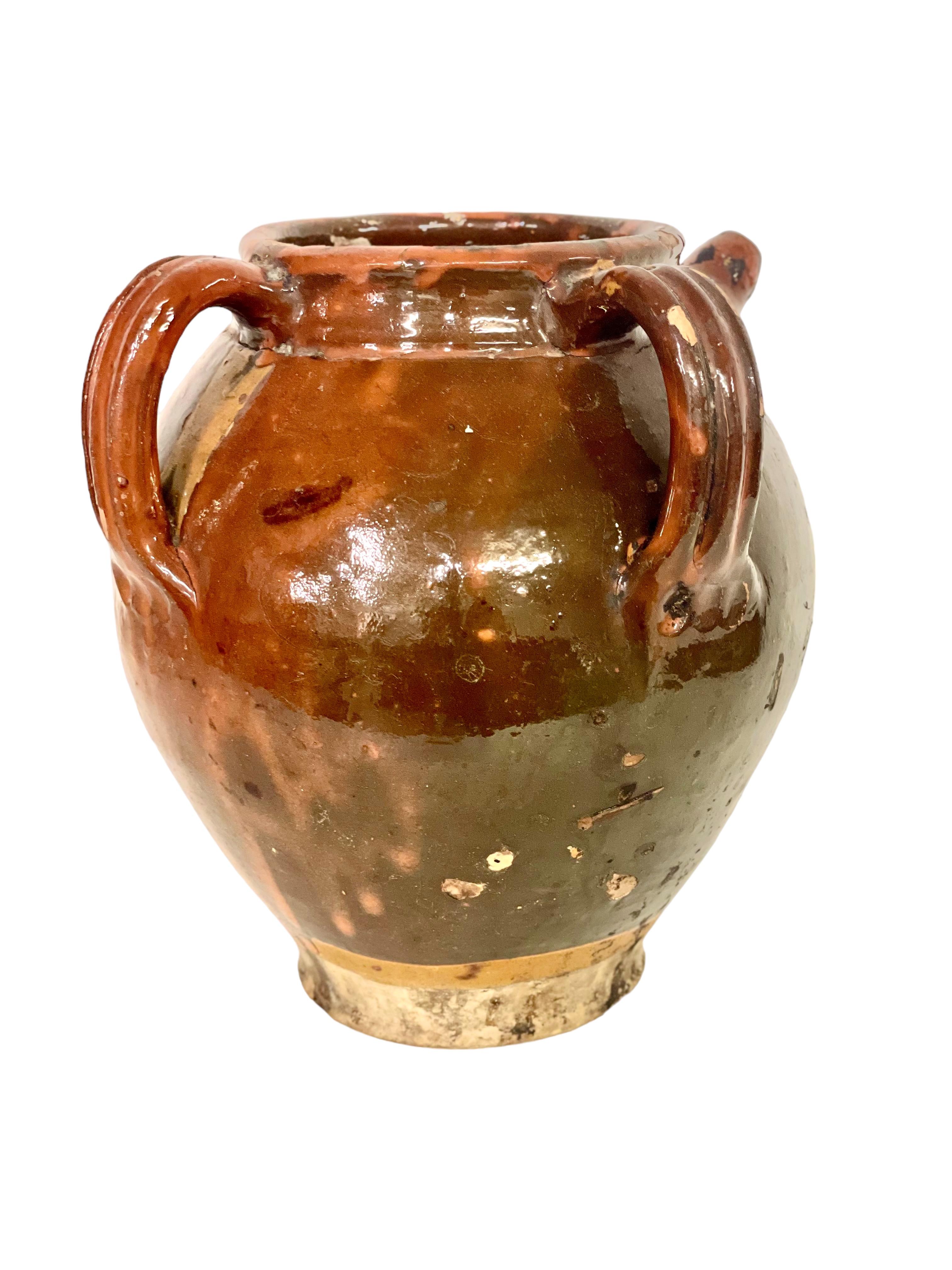 19th C. Terracotta Jug with Three Handles In Good Condition For Sale In LA CIOTAT, FR