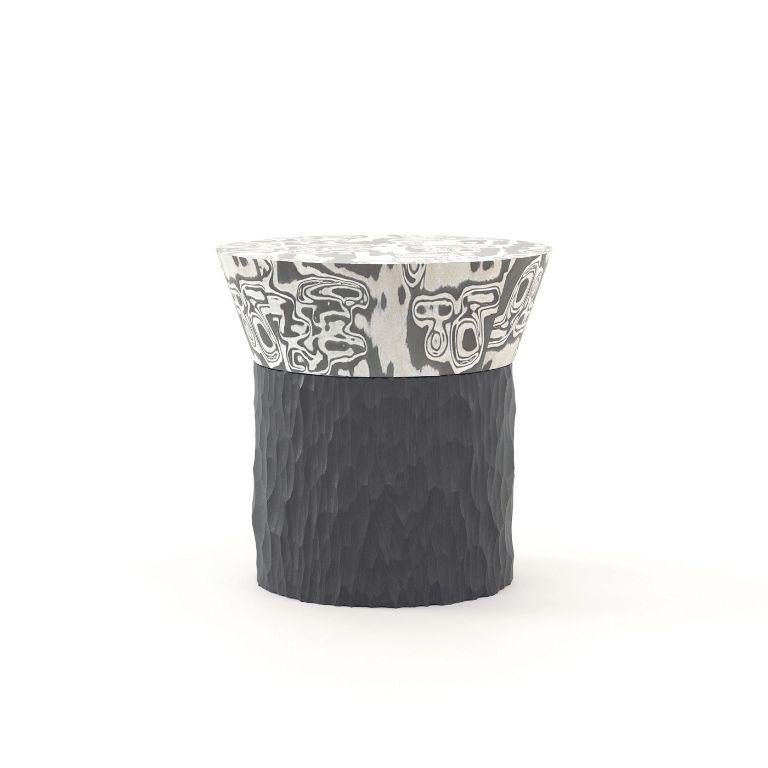 Having a variety of options that convey the same essence, Toro Side Table is the right choice for your interior design projects. A symbiotic relationship of materials that presents the power found in the daintiness of natural elements.
From matte to