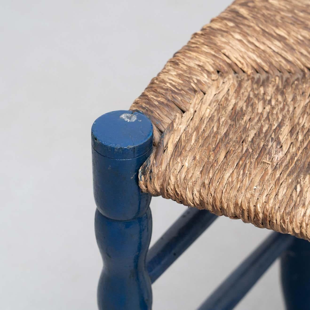 Sedia tradizionale rustica in Wood dipinta a mano, circa 1940 in vendita 4