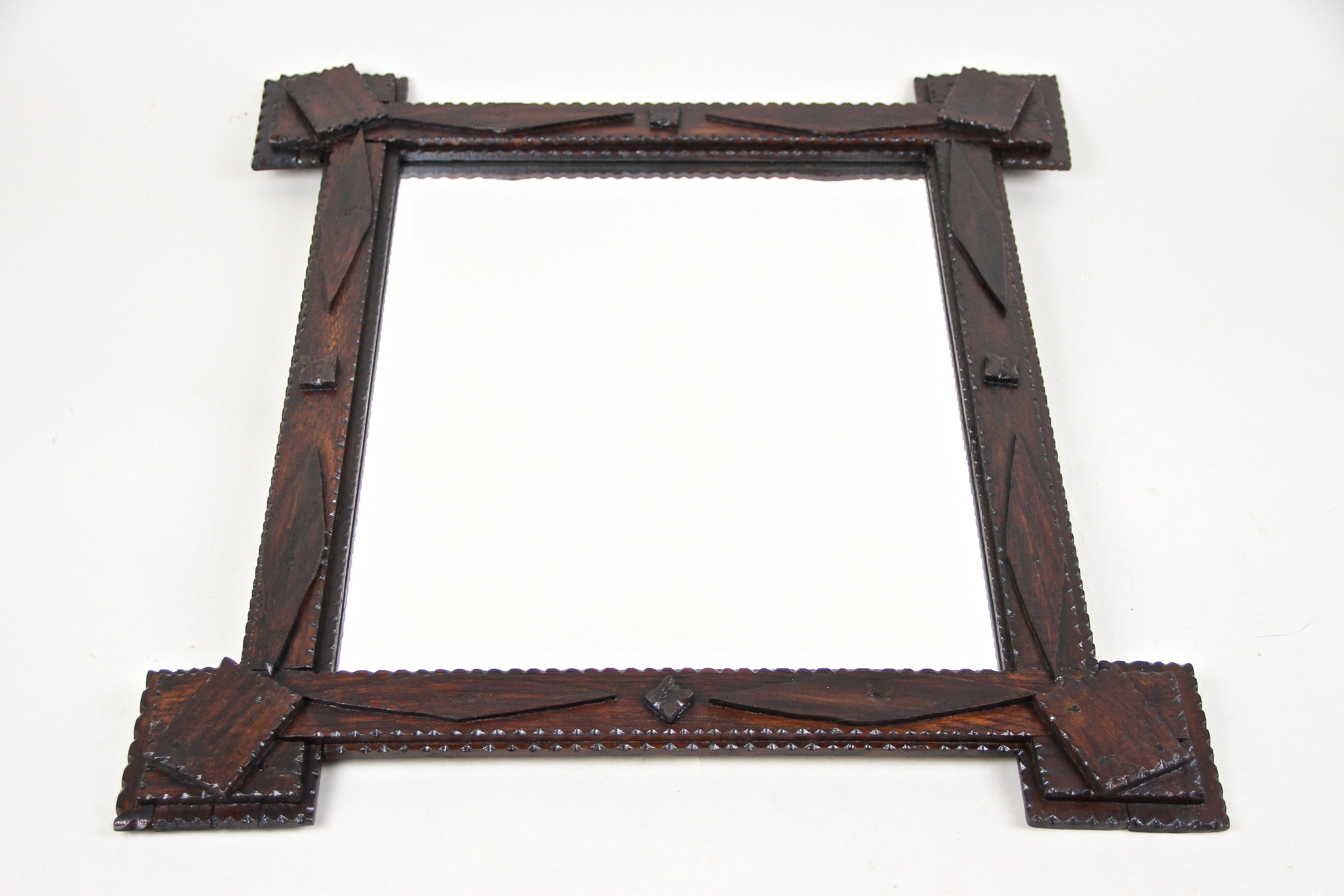 Rustic Tramp Art Wall Mirror with Extended Corners, Austria, circa 1870 For Sale 3