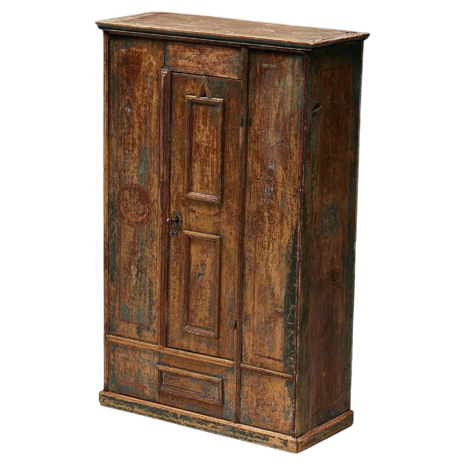 Rustic Travail Populaire Cabinet, France, 18th Century