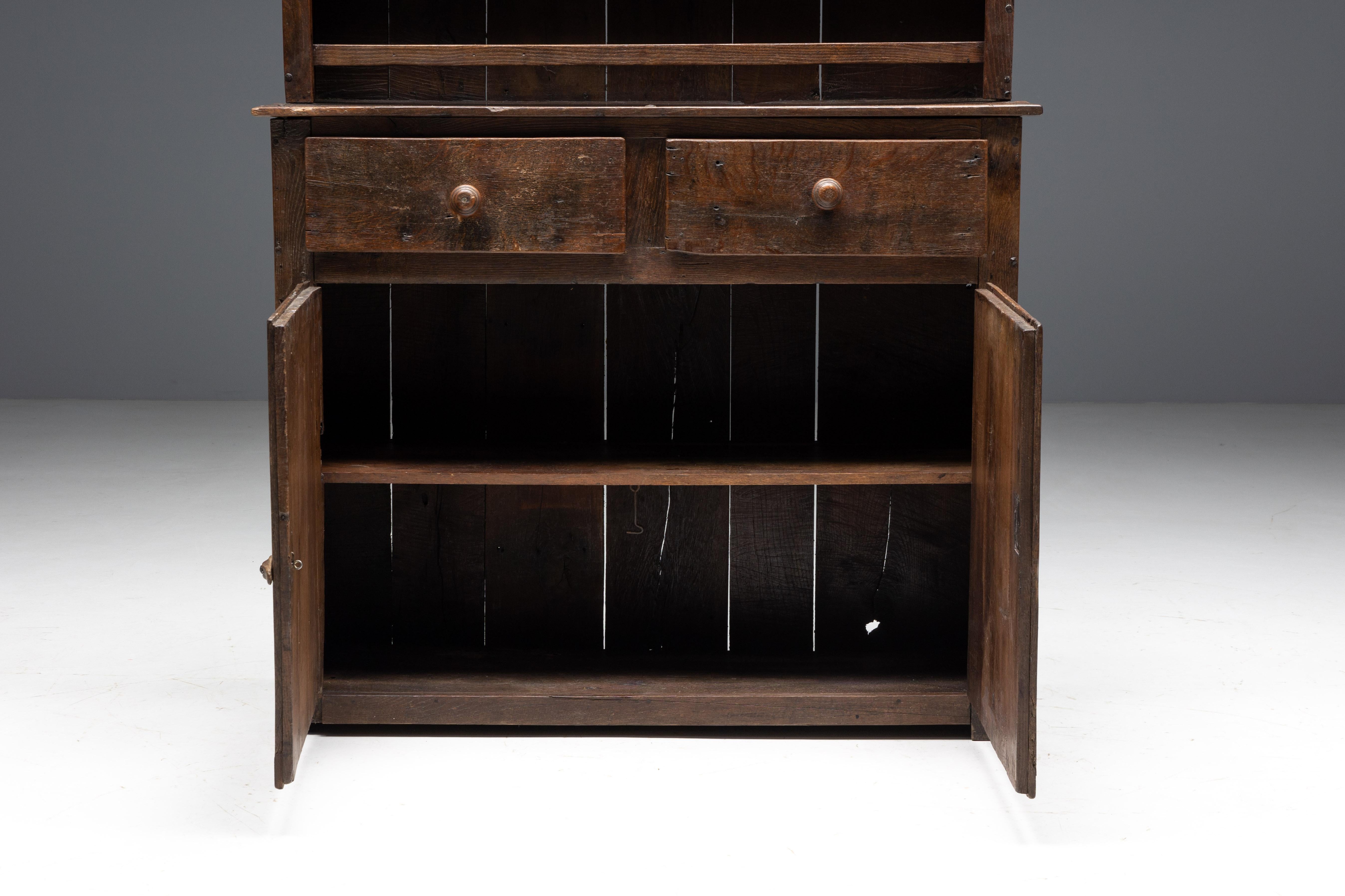 Credenza rustica Travail Populaire, Francia, inizio XIX secolo in vendita 2