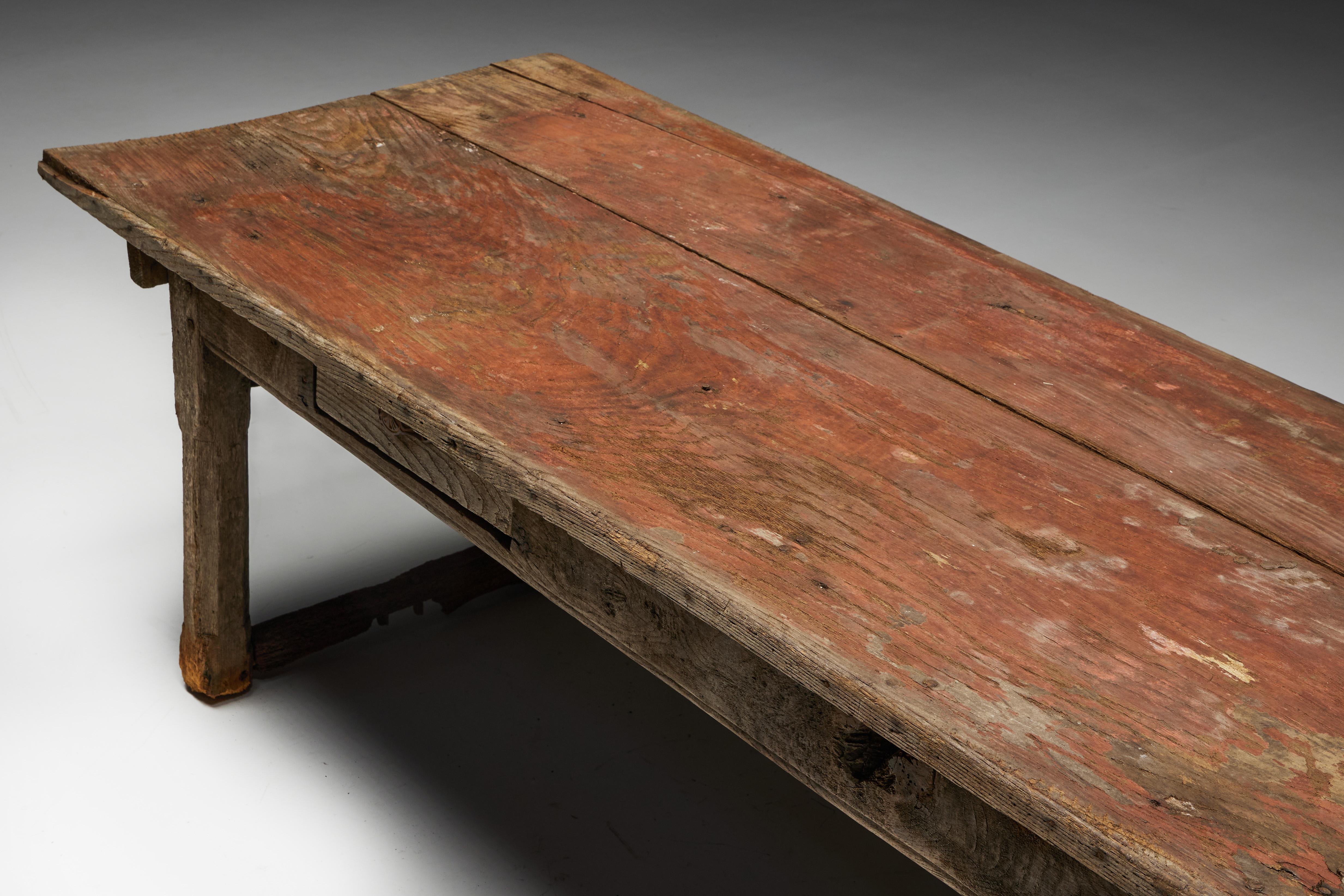 Bois Table de salle à manger populaire rustique Travail, France, début du 19e siècle en vente