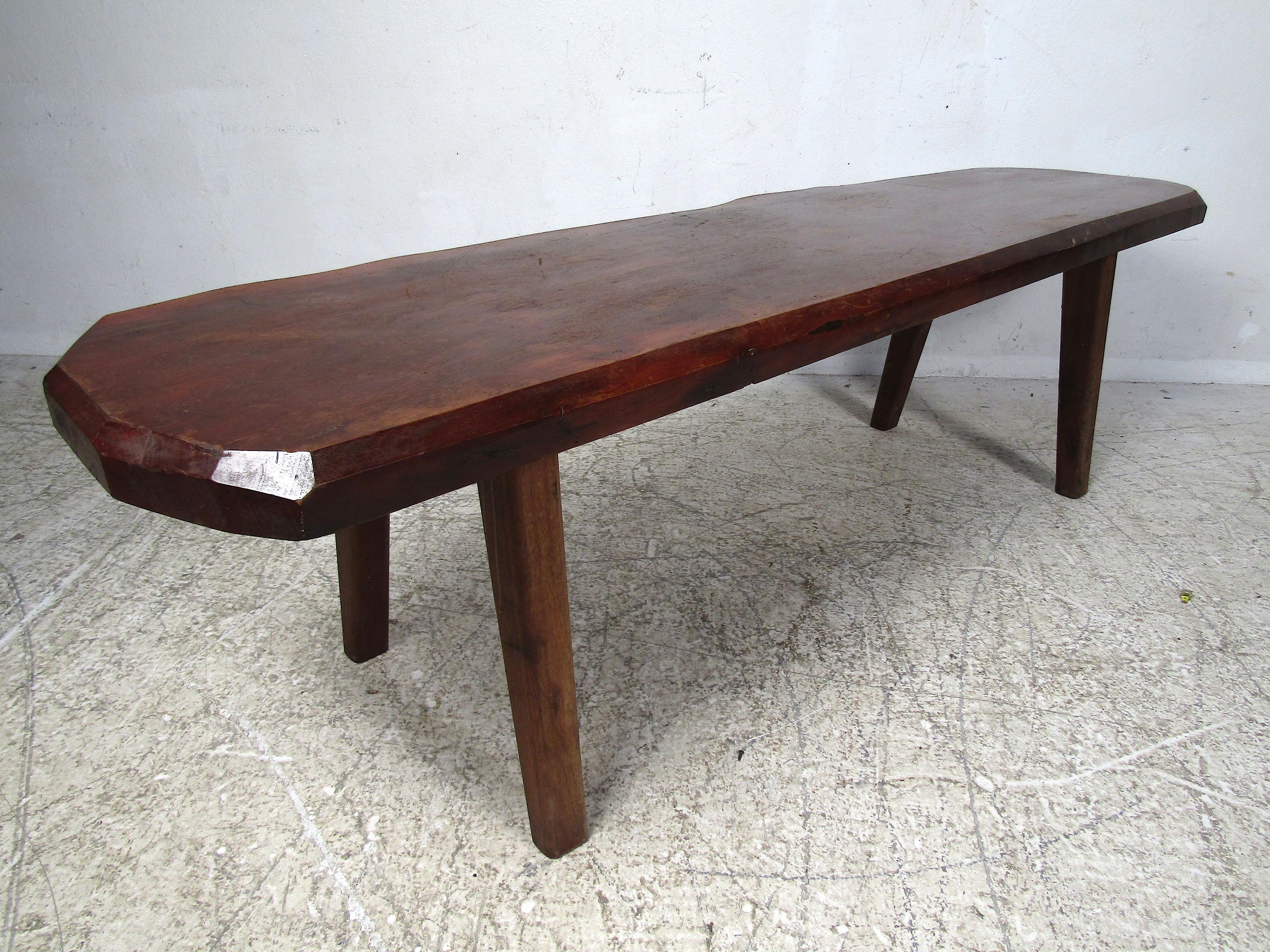 20th Century Rustic Tree-Slab Coffee Table For Sale