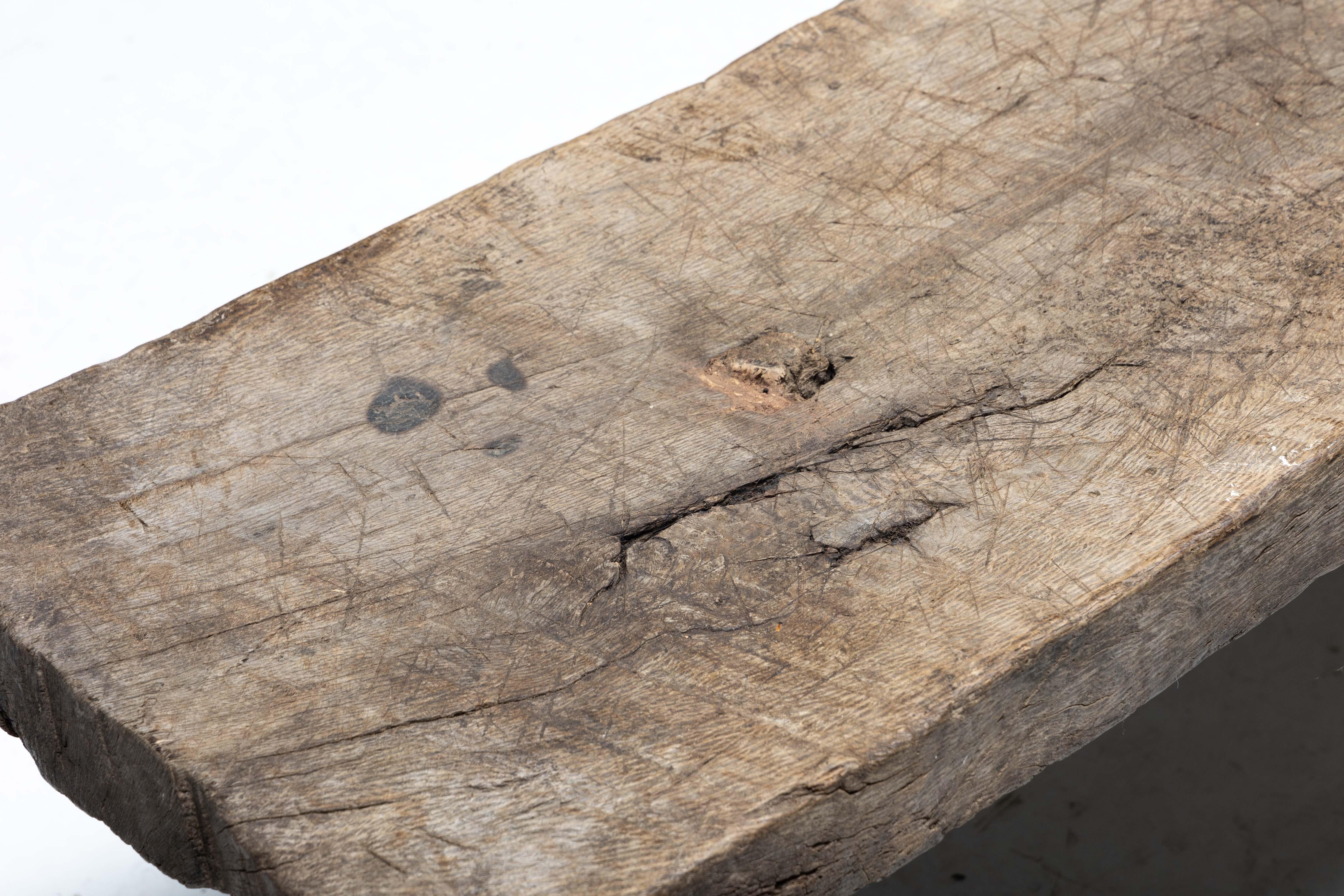 Bois Banc tripode rustique, France, 19ème siècle en vente