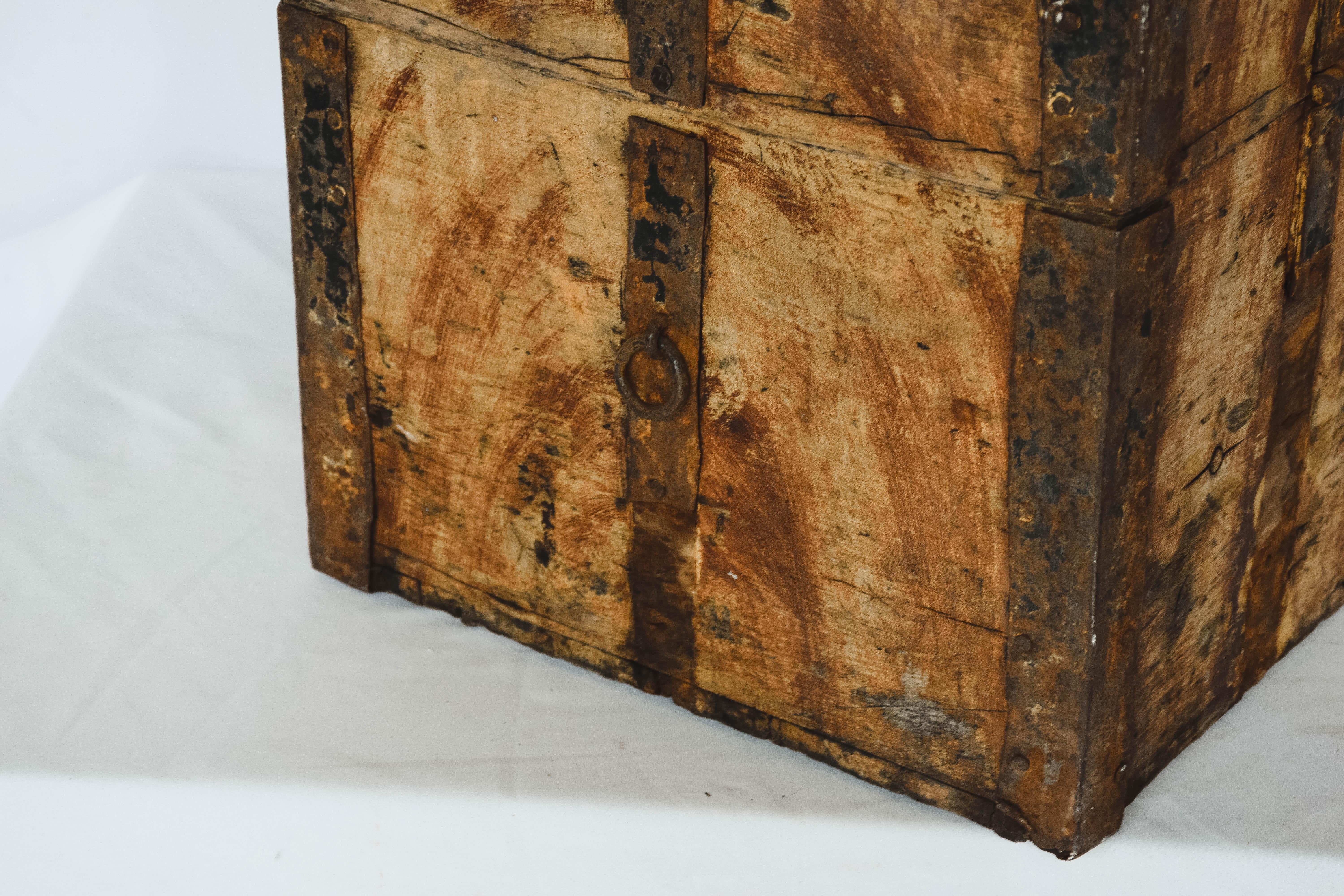 Rustic Trunk with Metal Strapping 1