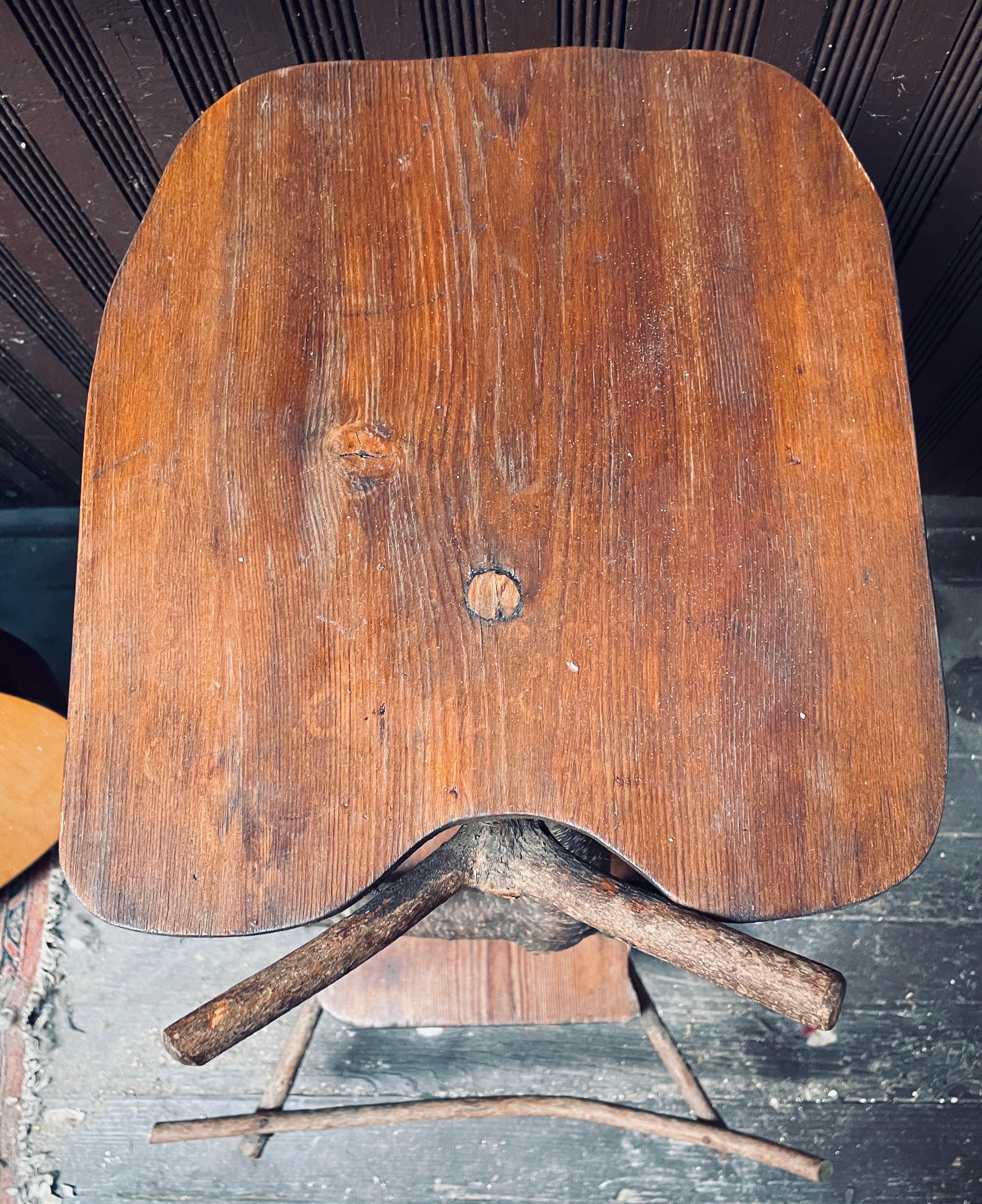 Rustic Twig Stick Branch Handmade Guitar Stand Holder Table Adirondack Cabin For Sale 2