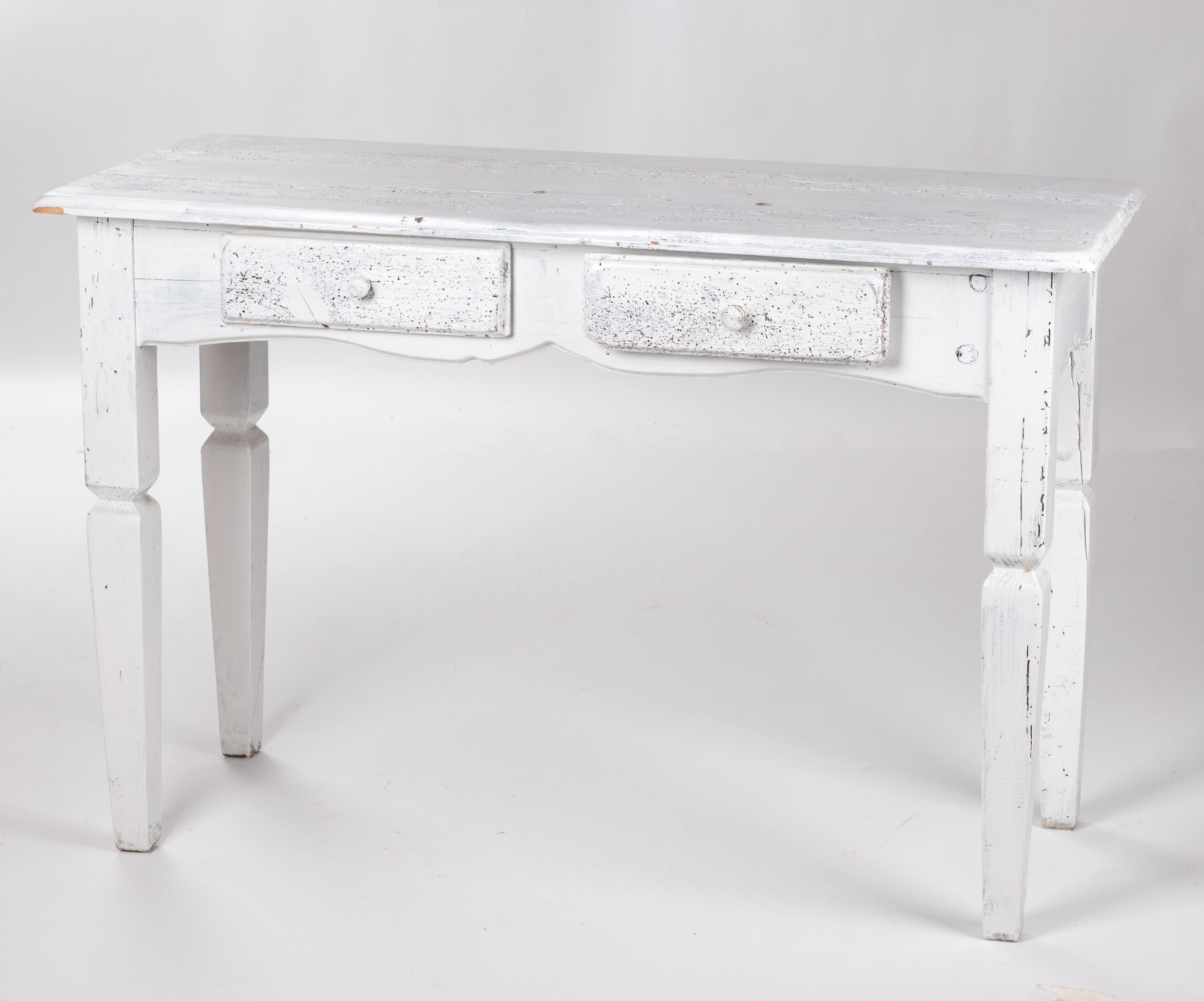 Rustic Two-Drawer French Wooden Table Painted in White In Good Condition In Marbella, ES