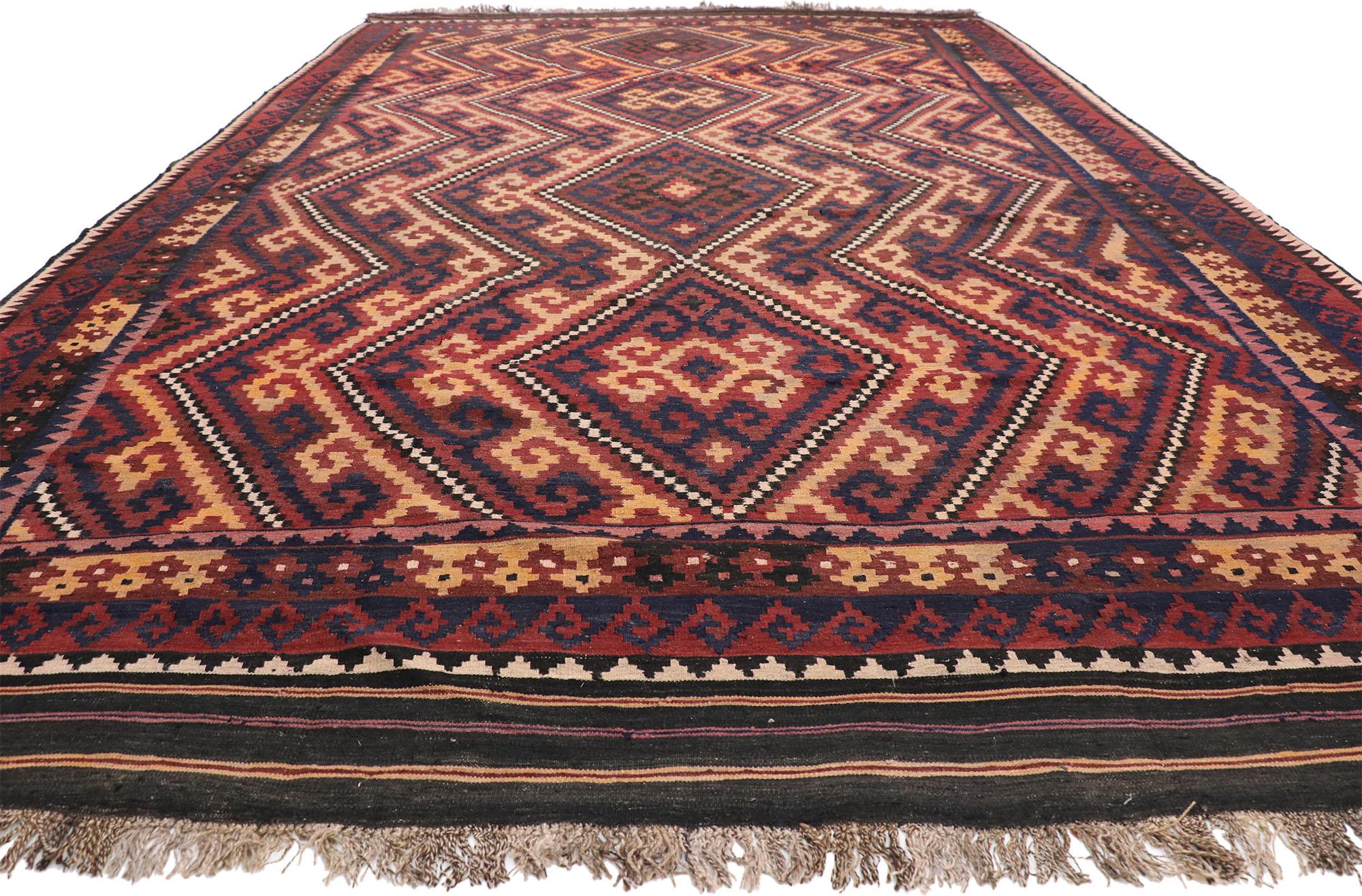 Tissé à la main Rustique Vintage Afghan Kilim Rug, Southwest Desert Meets Contemporary Santa Fe en vente