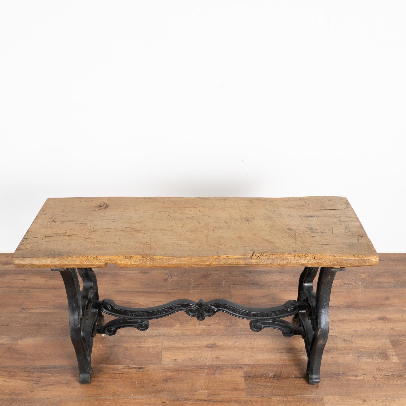 Rustic Vintage Console Table with Cast Iron Industrial Legs, circa 1900s In Good Condition For Sale In Round Top, TX