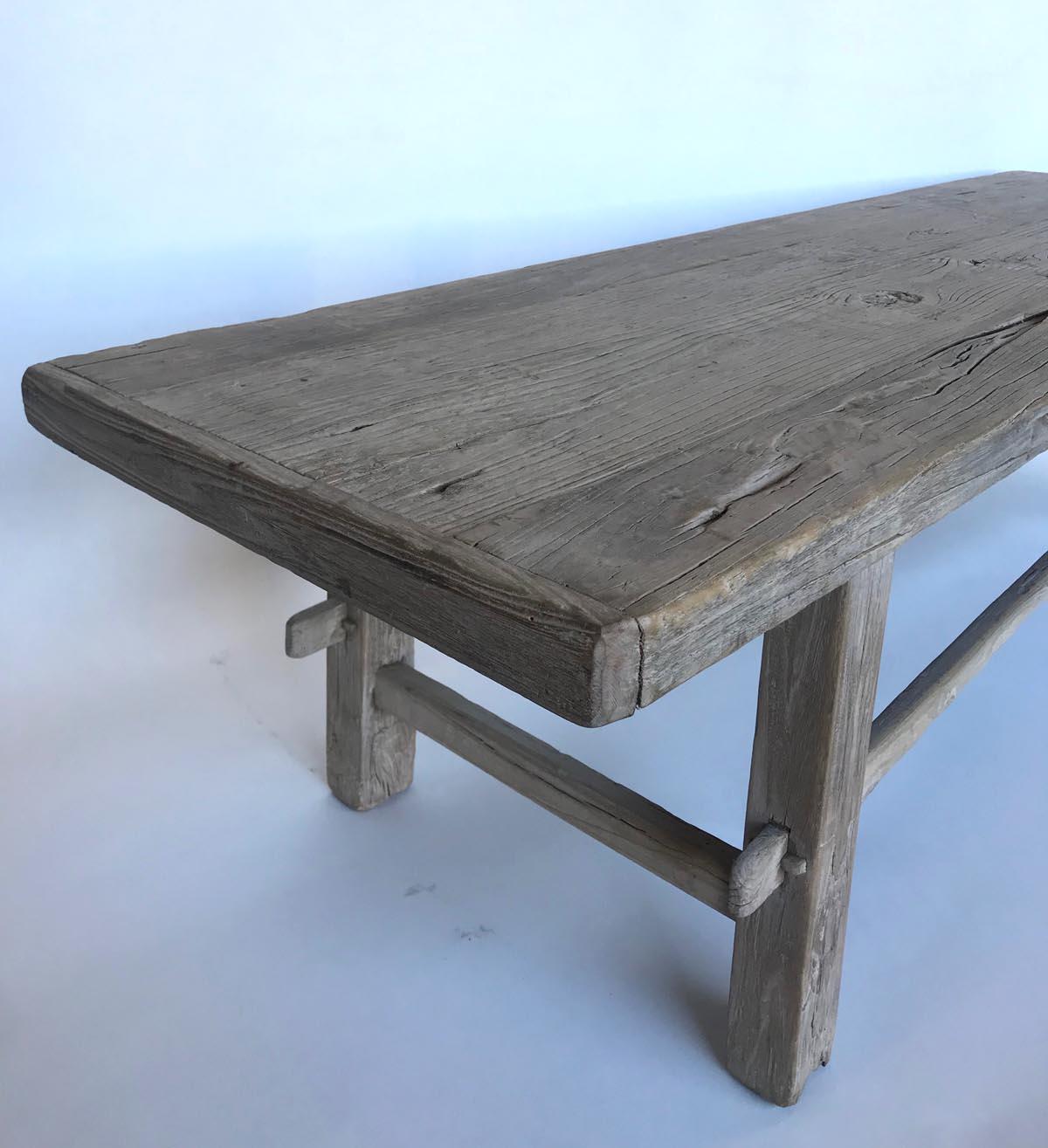 Rustic Vintage Elm Bench or Coffee Table In Good Condition In Los Angeles, CA