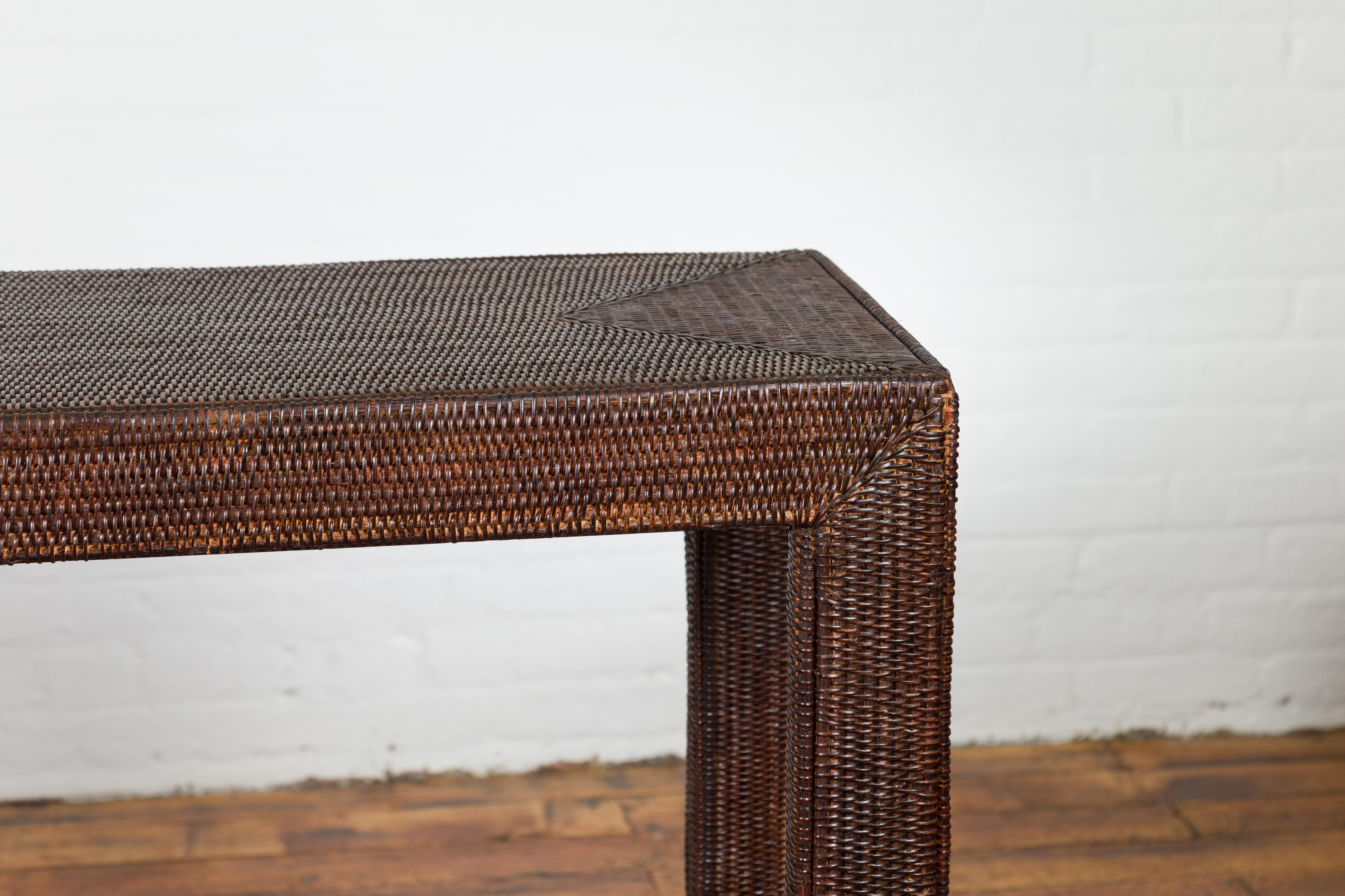 20th Century Rustic Vintage Thai Dark Brown Stained Woven Rattan Country Style Console Table For Sale