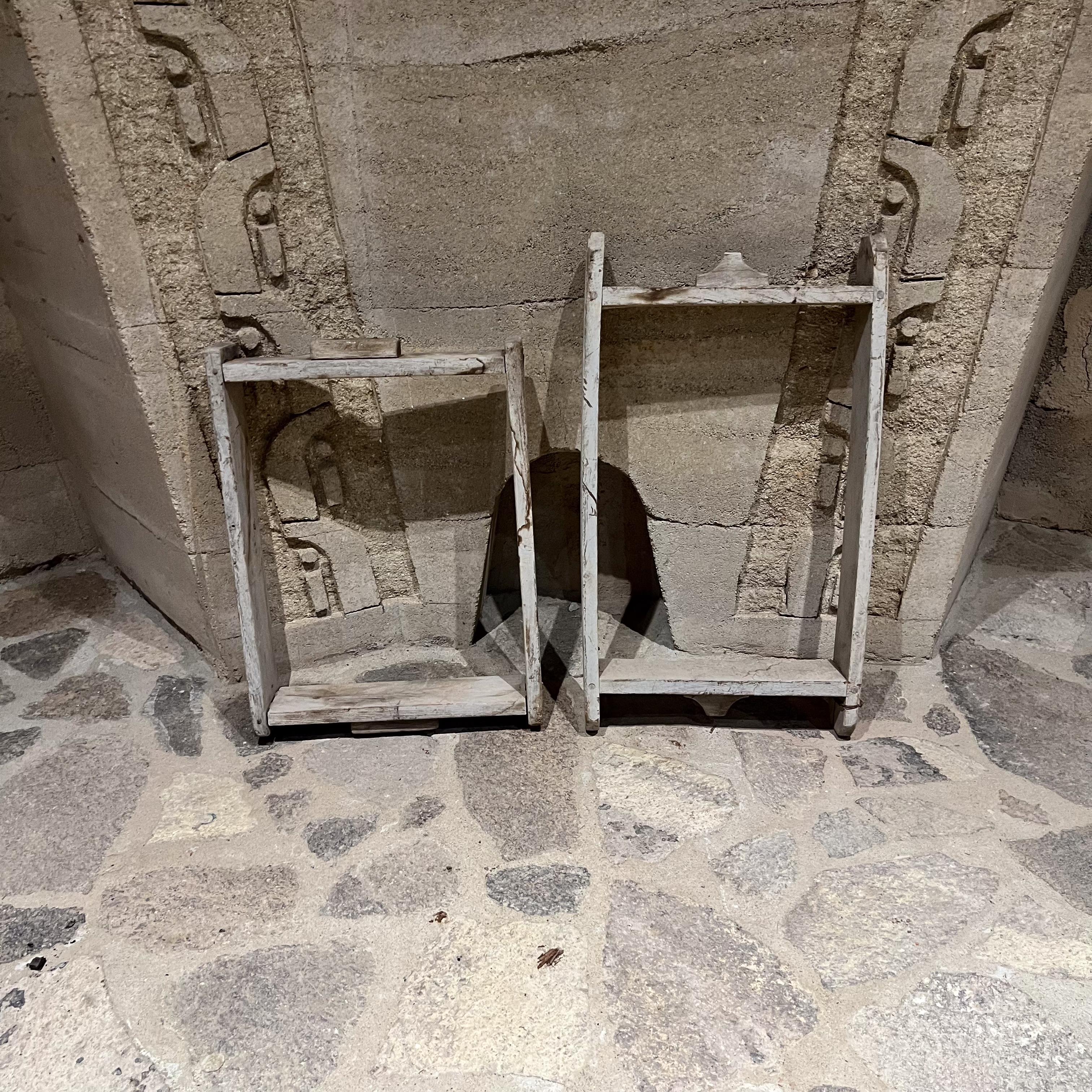 Two rustic vintage wooden adobe brick forms
30 x 16.75 x 3.5, inside 15 x 21.75, Small 23.75 x 17.75 x 4.25, inside 20 x 15.75
Original vintage
Refer to images