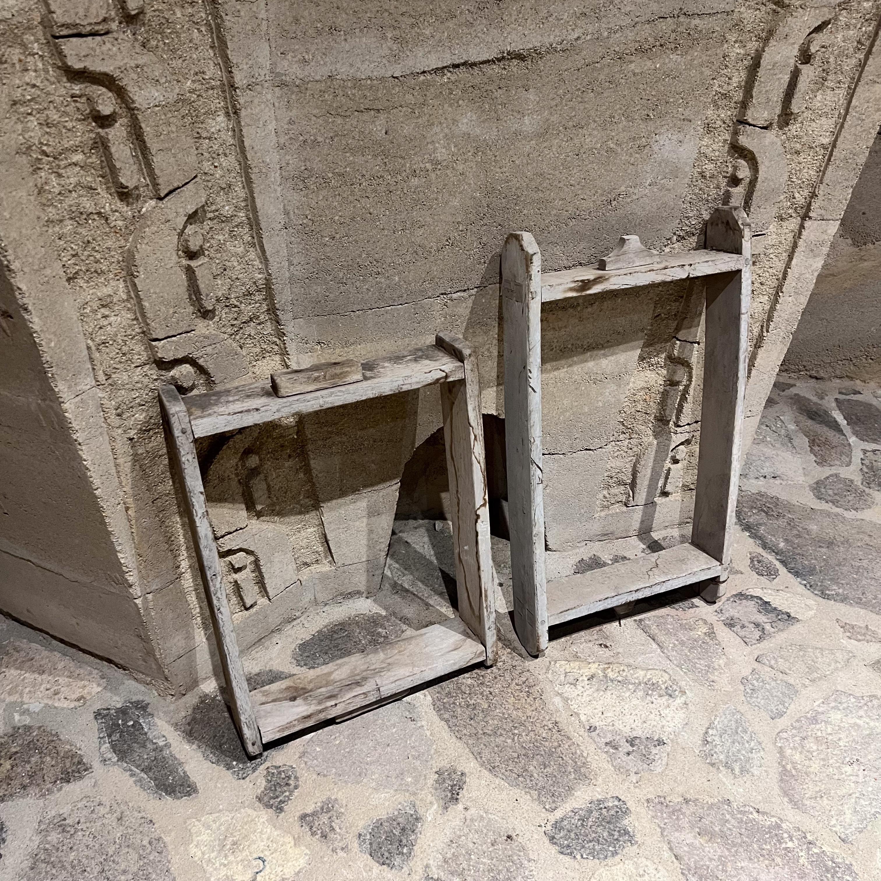 Rustic Vintage Two Wooden Adobe Brick Forms In Good Condition For Sale In Chula Vista, CA
