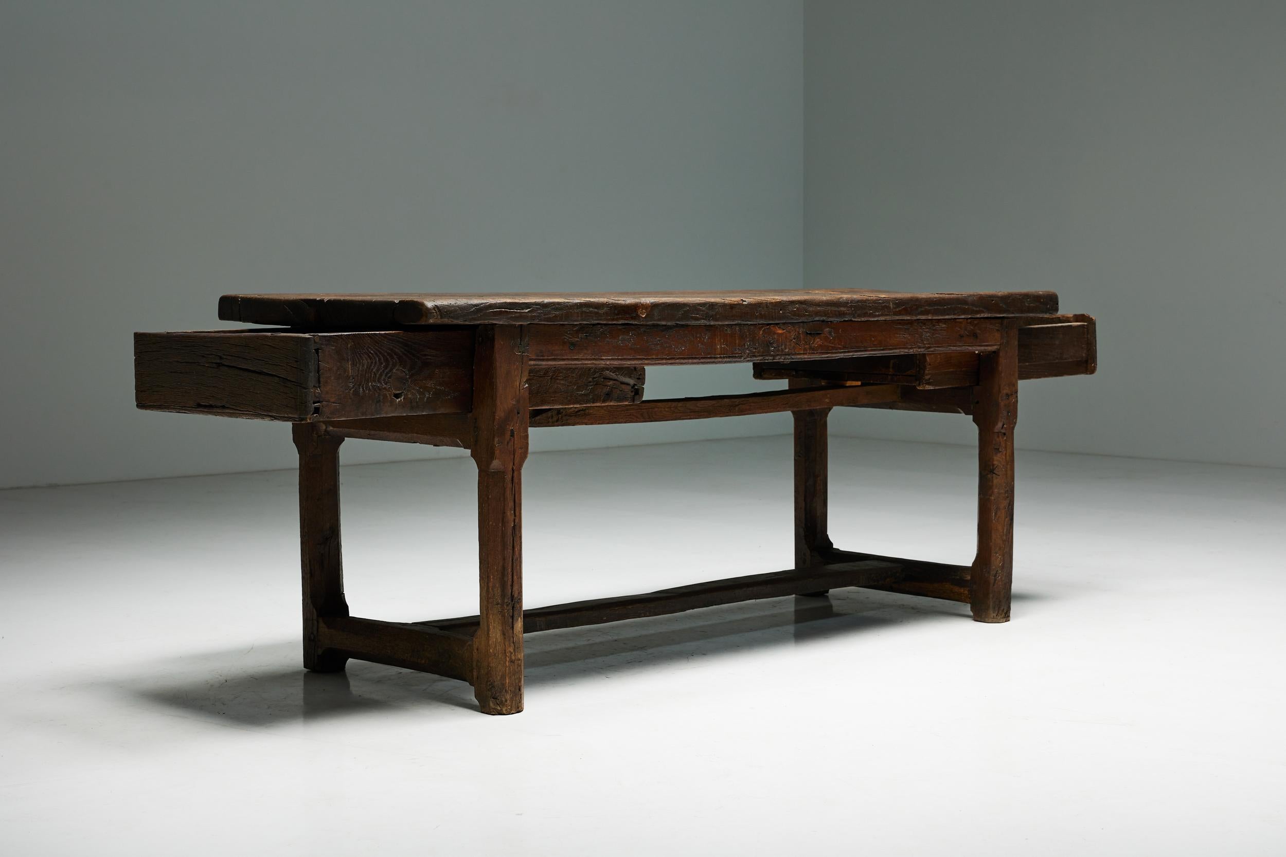 Rustic Wabi Sabi Desk, France, 19th Century In Good Condition For Sale In Antwerp, BE