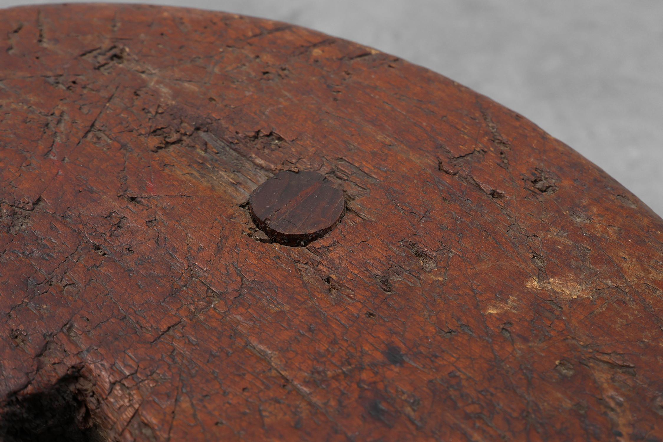 Rustic Wabi Sabi style solid oak tripod stool, France ca. 1850 For Sale 2