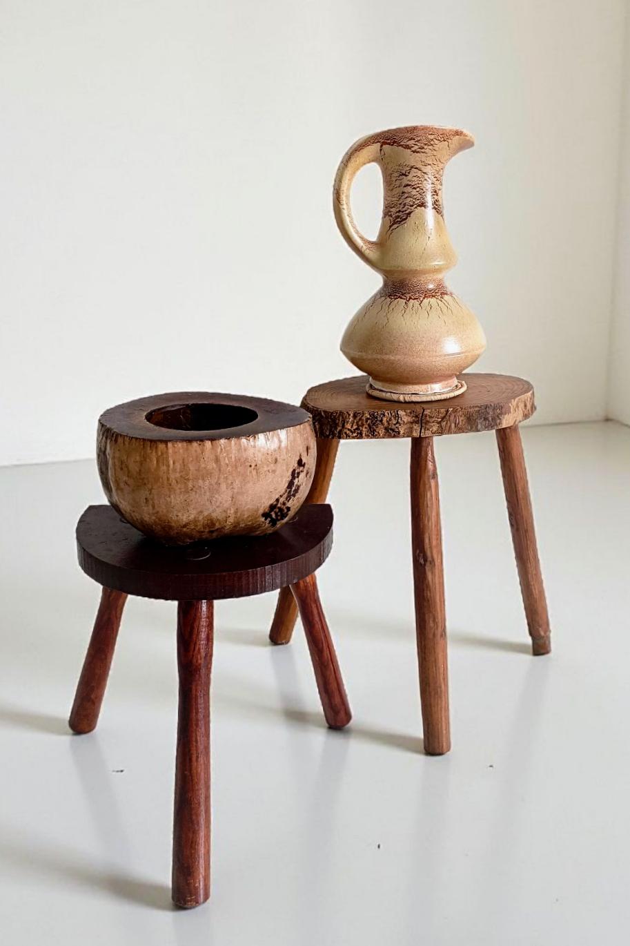 Wooden Tripod Table / Stool — Hand-Carved Gueridon Table, France, Early 20th Century

Charming hand-carved wooden tripod table or stool from France, early 20th century.
The tabletop is crafted from a natural tree trunk slice, supported by three