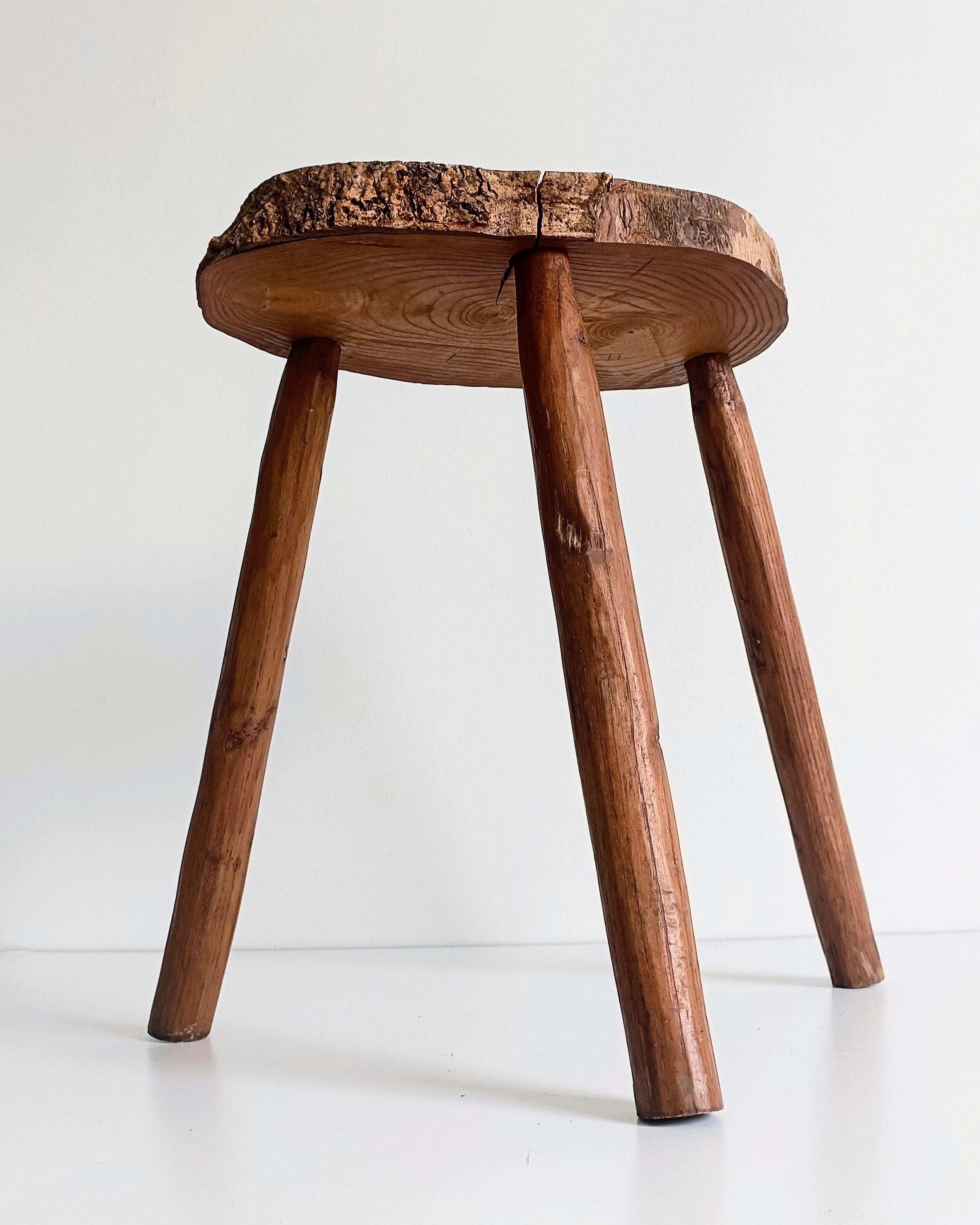 French Rustic Wabi Sabi Wooden Accent Side Table Gueridon, France, Early 20th Century For Sale