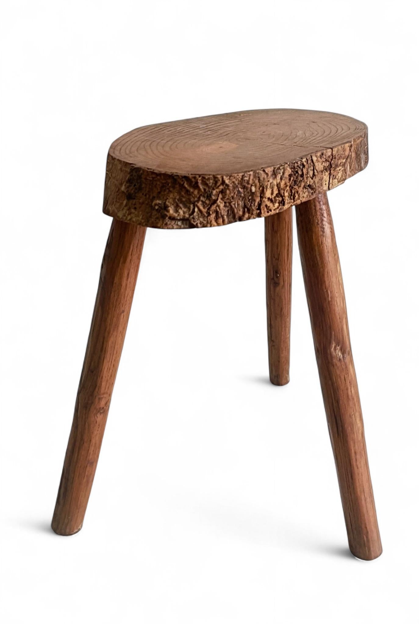 Rustic Wabi Sabi Wooden Accent Side Table Gueridon, France, Early 20th Century For Sale 4
