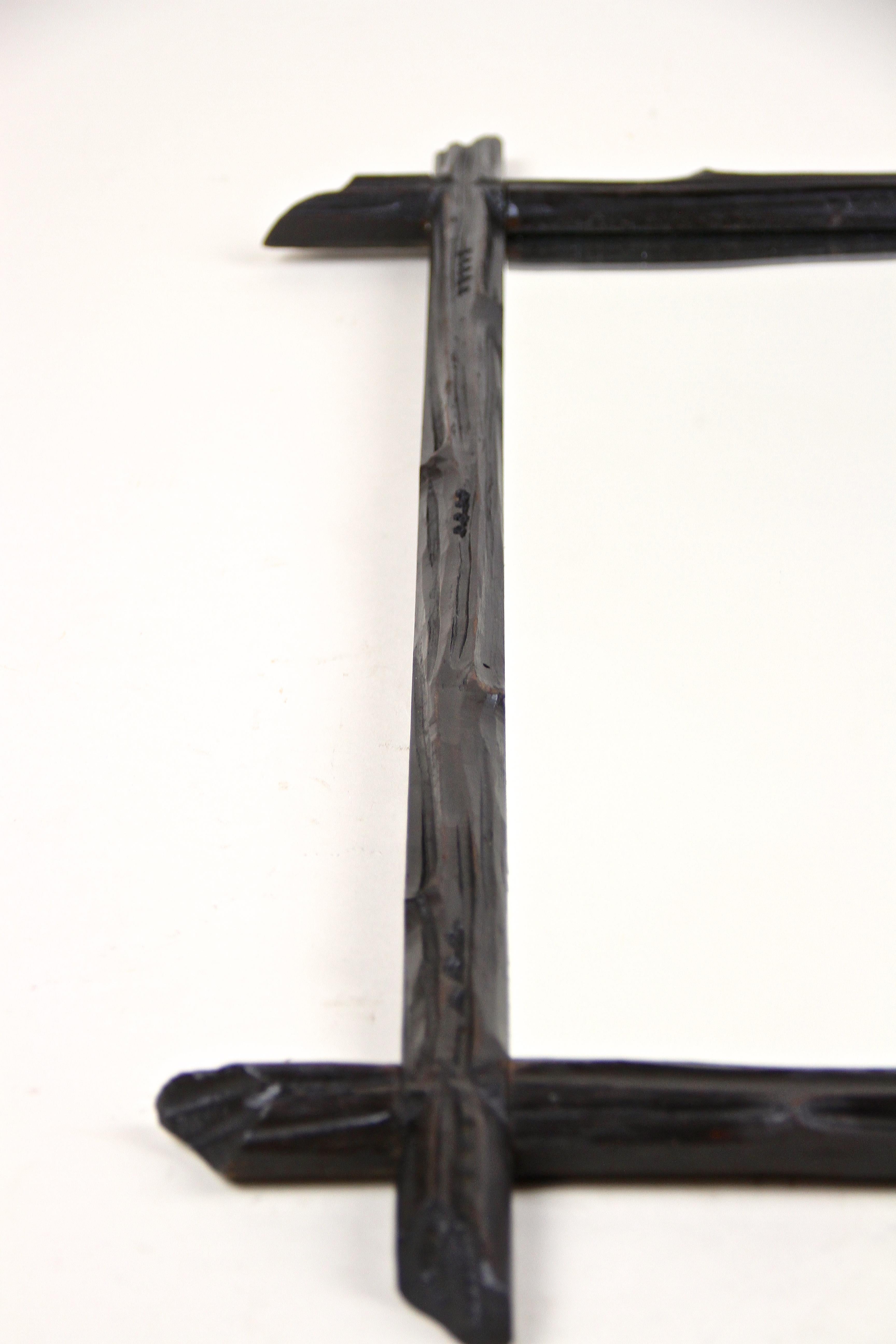 Rustic Wall Mirror Black Forest Hand Carved, Austria, circa 1880 For Sale 6